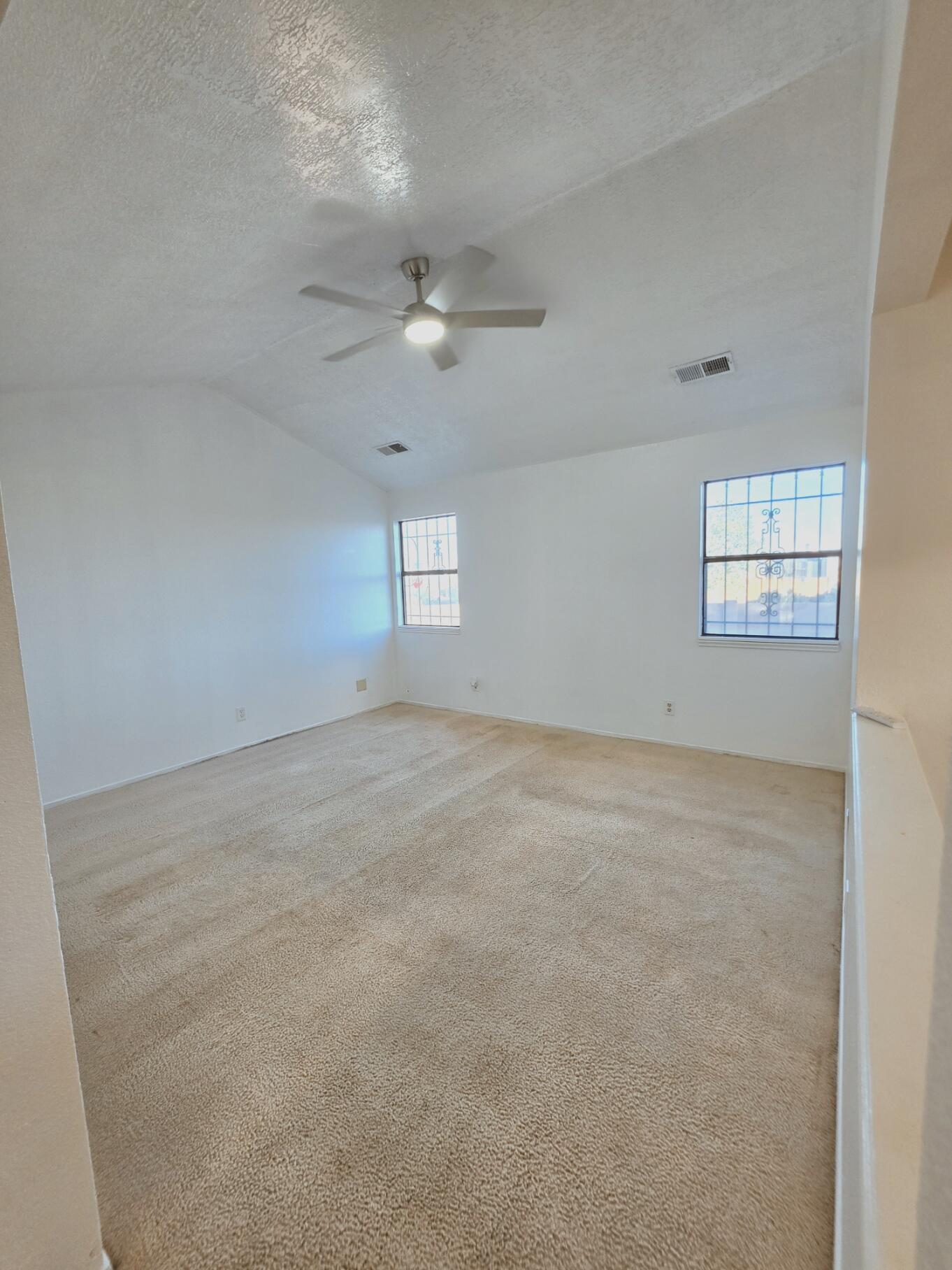 101 Marigold Drive SW