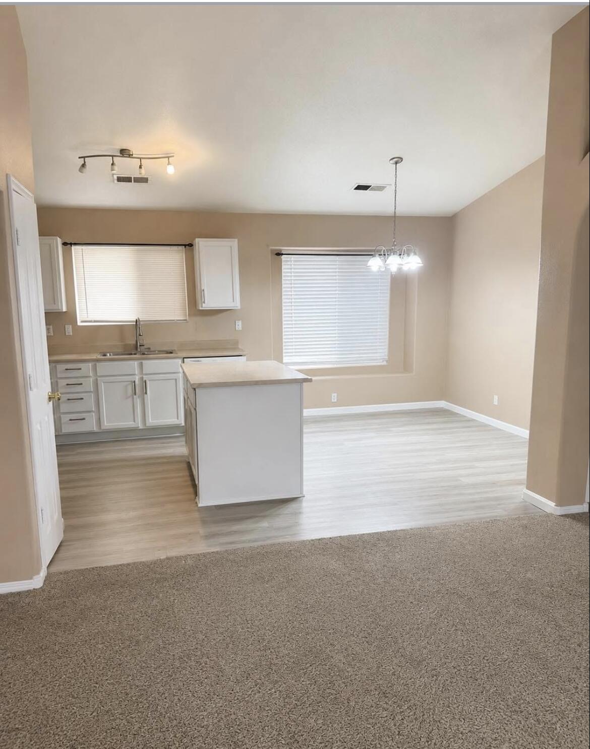6243 Calle Feliz NW