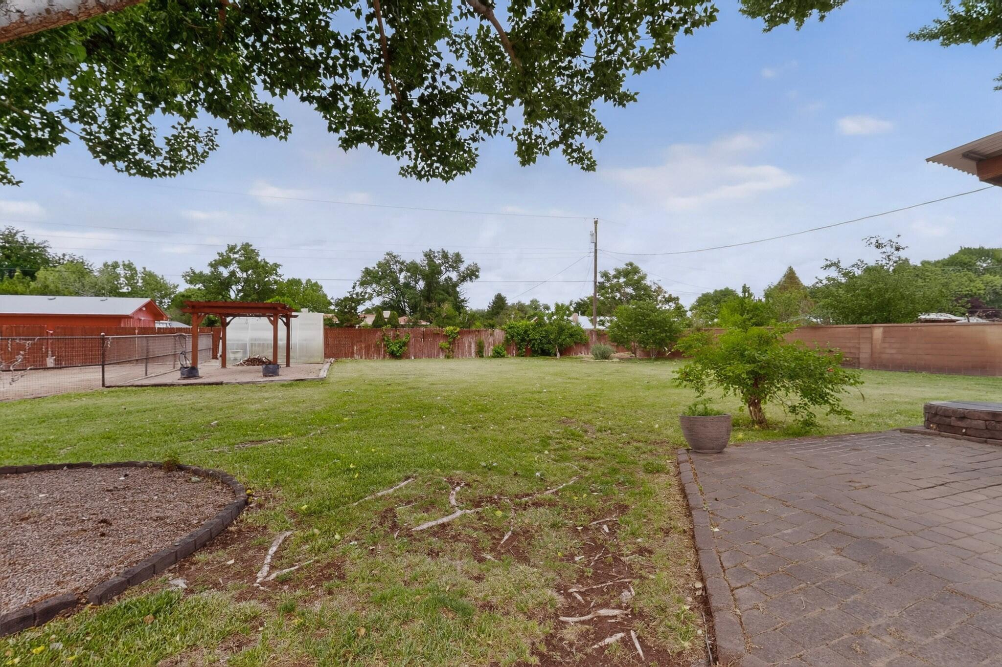 1201 Western Meadows Road NW