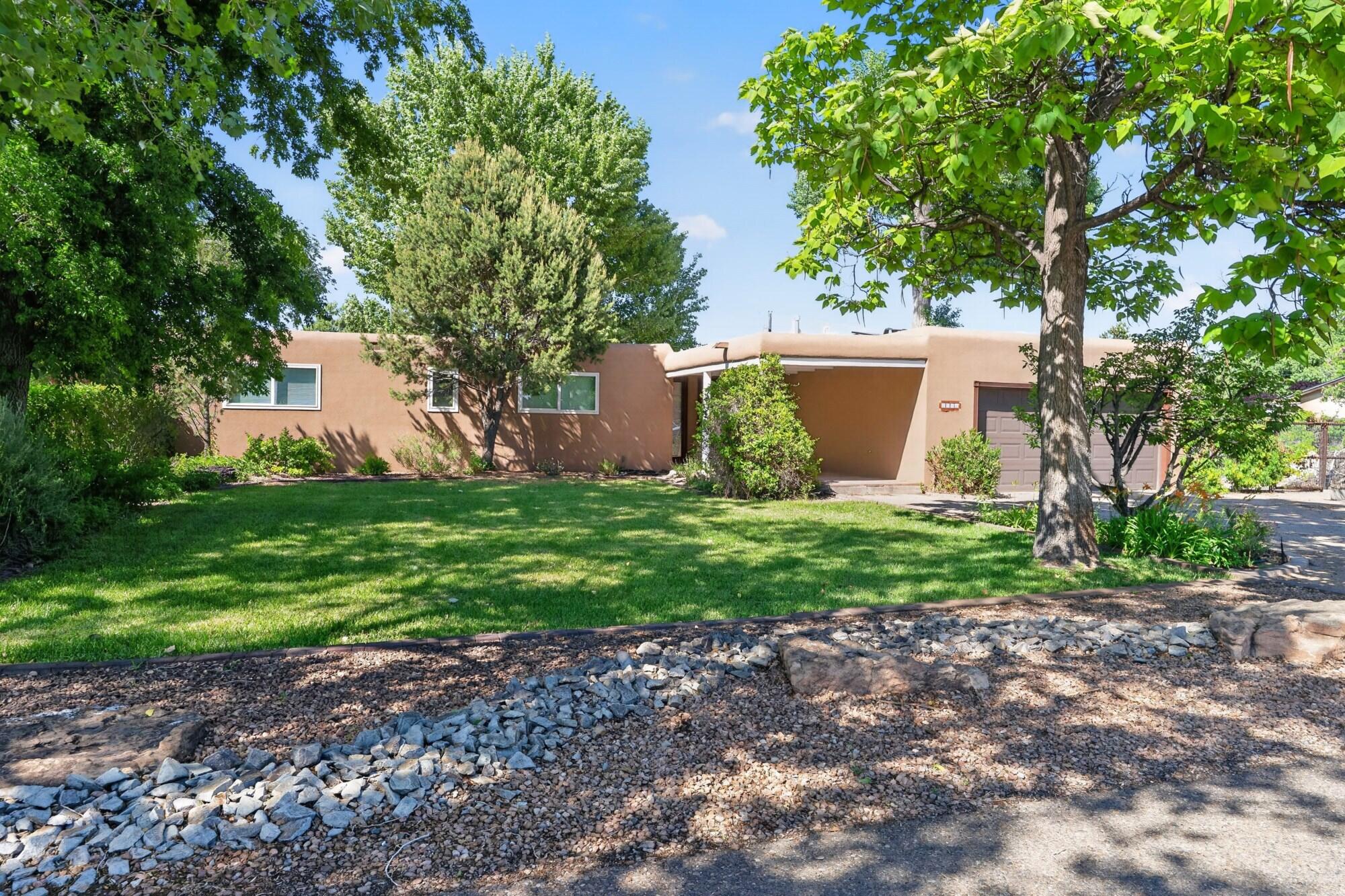 1201 Western Meadows Road NW