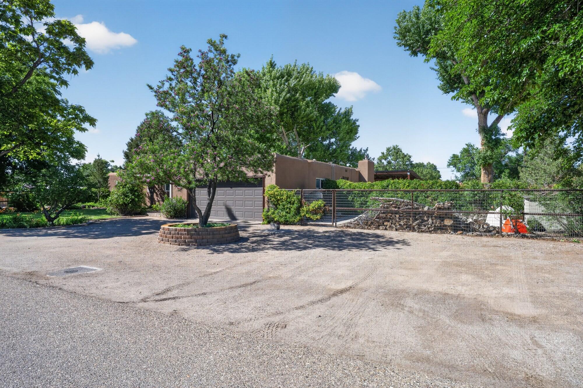 1201 Western Meadows Road NW