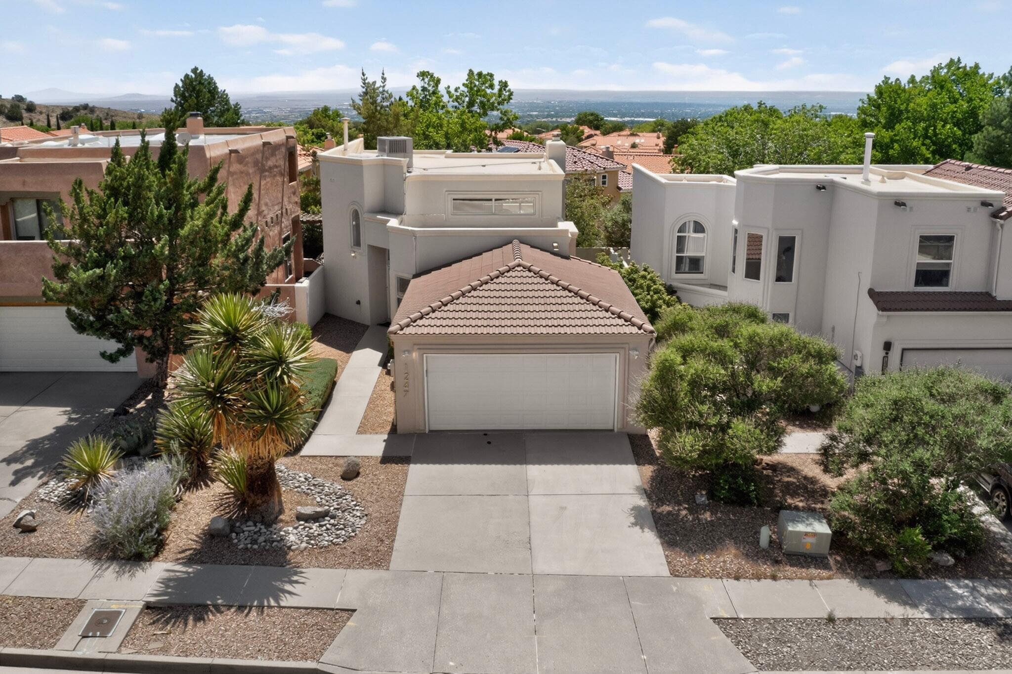1247 Monte Verde Drive NE