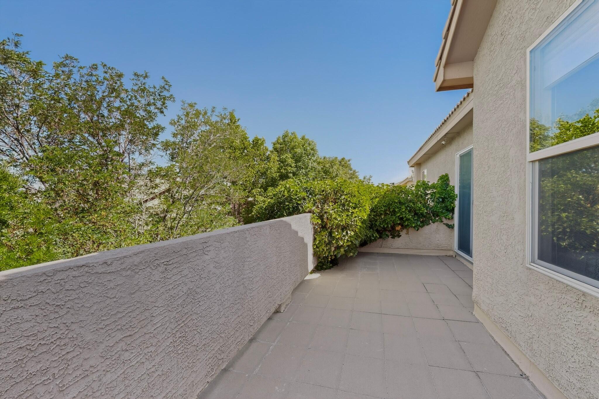 8623 Eagle Springs Drive NE