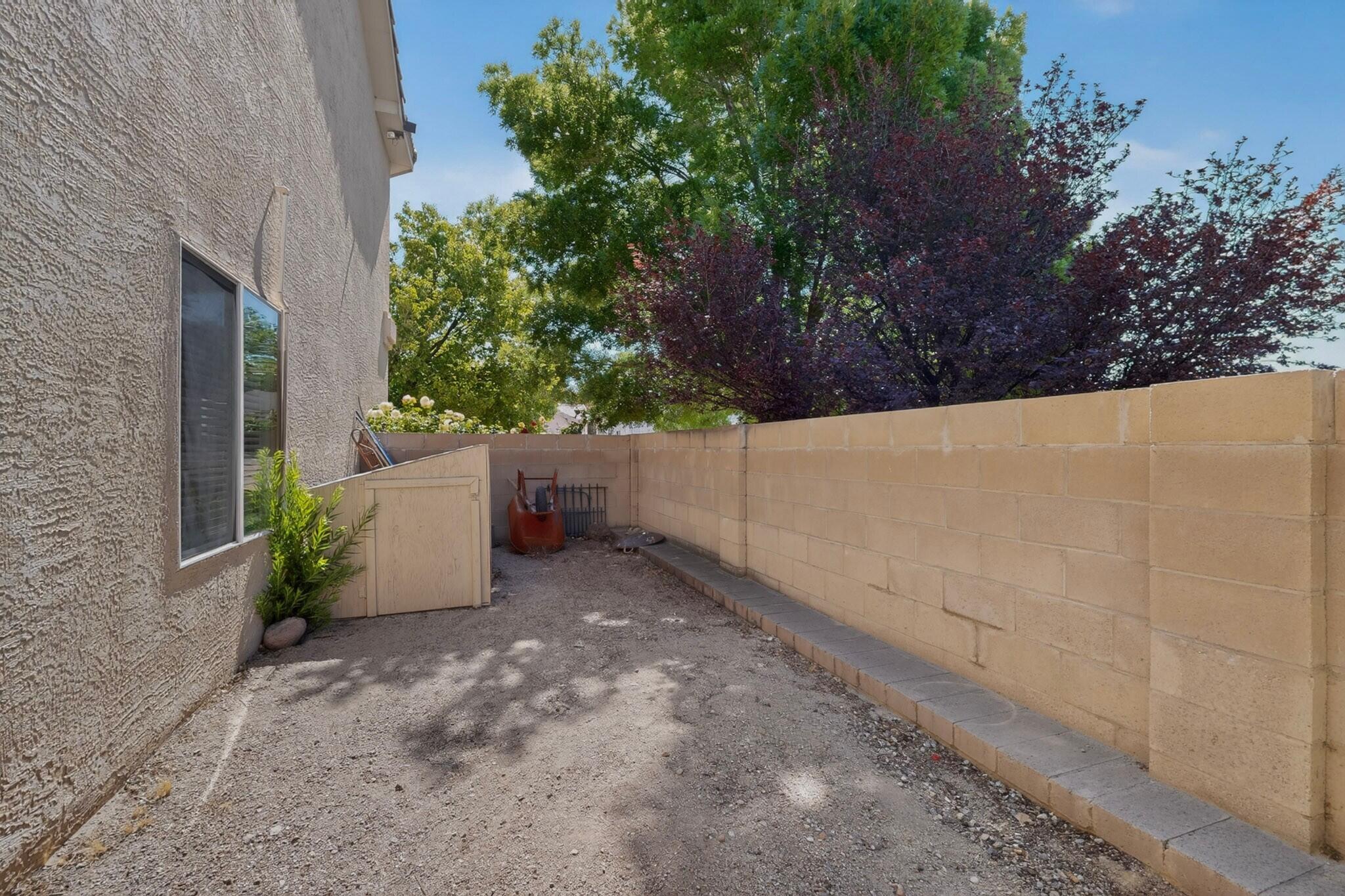 8623 Eagle Springs Drive NE