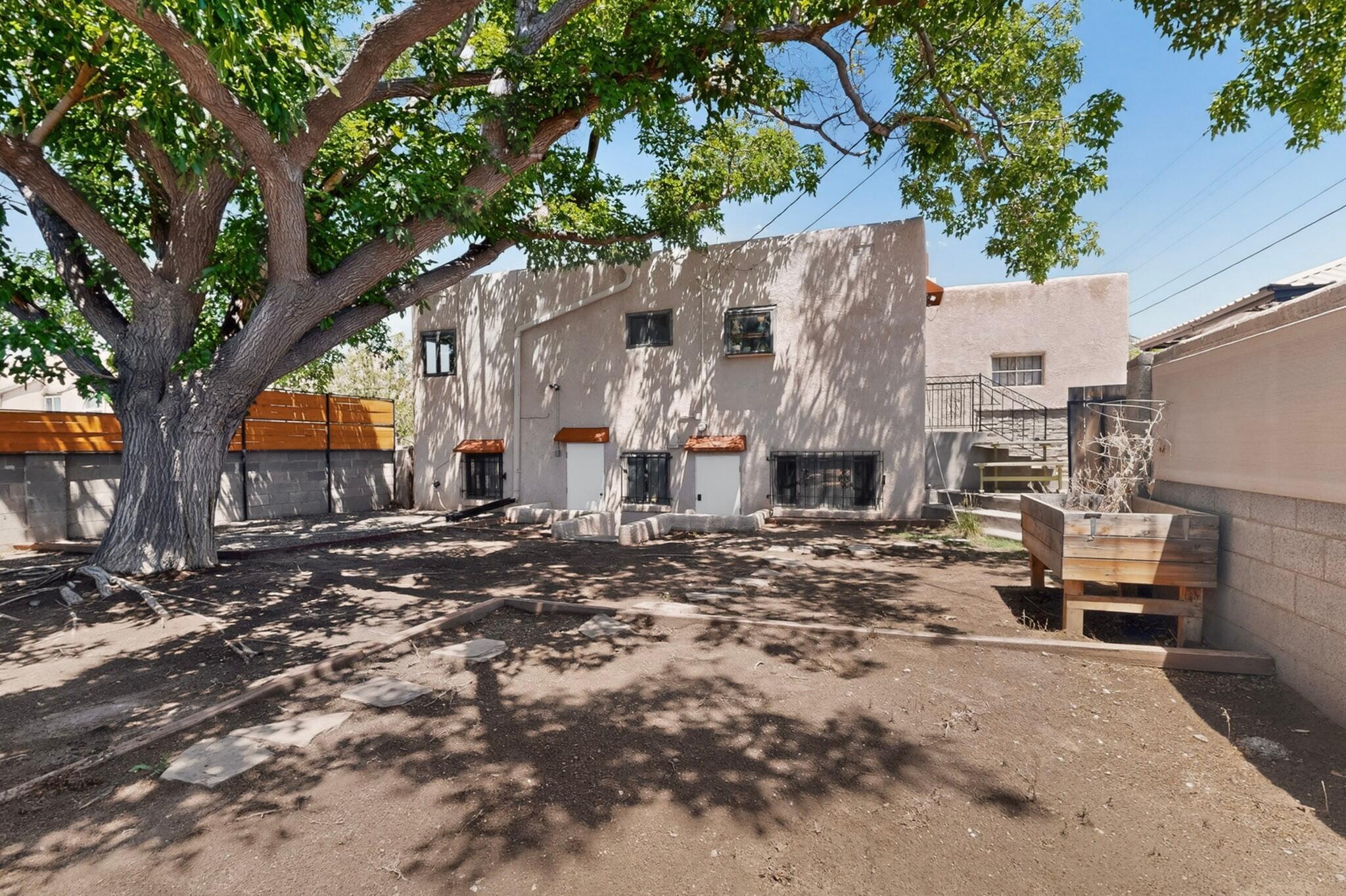 1509 Princeton Drive SE