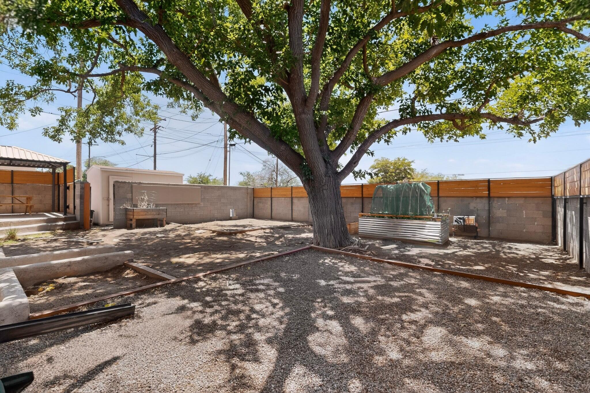 1509 Princeton Drive SE