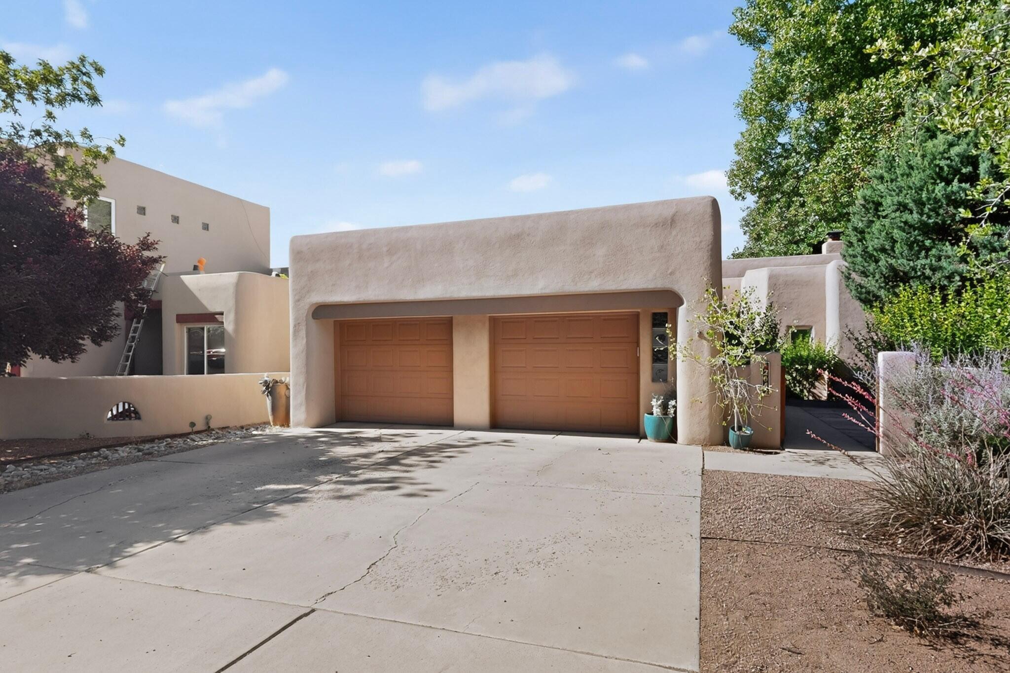 2642 Aloysia Lane NW