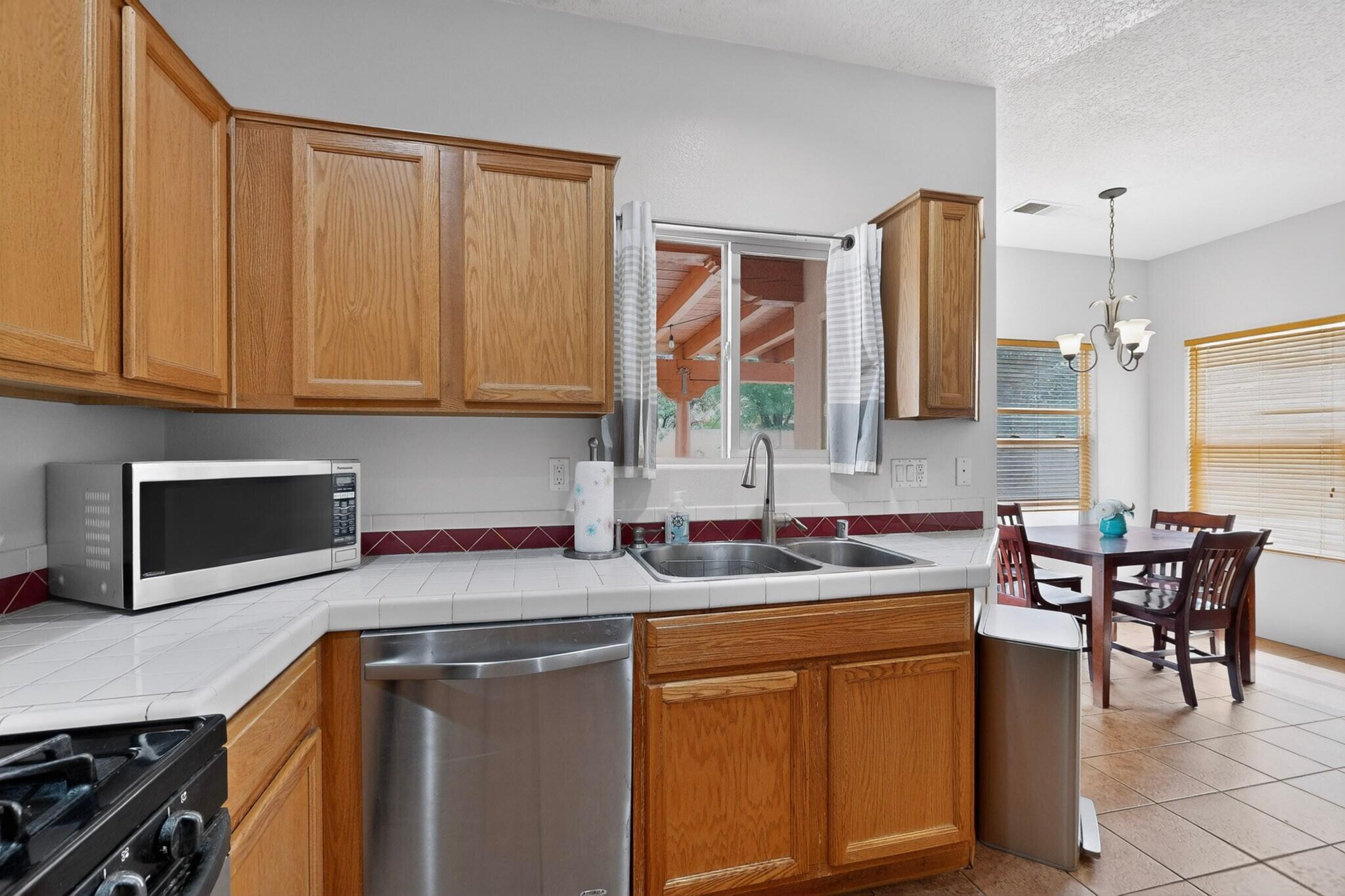 10331 Pintura Place NW