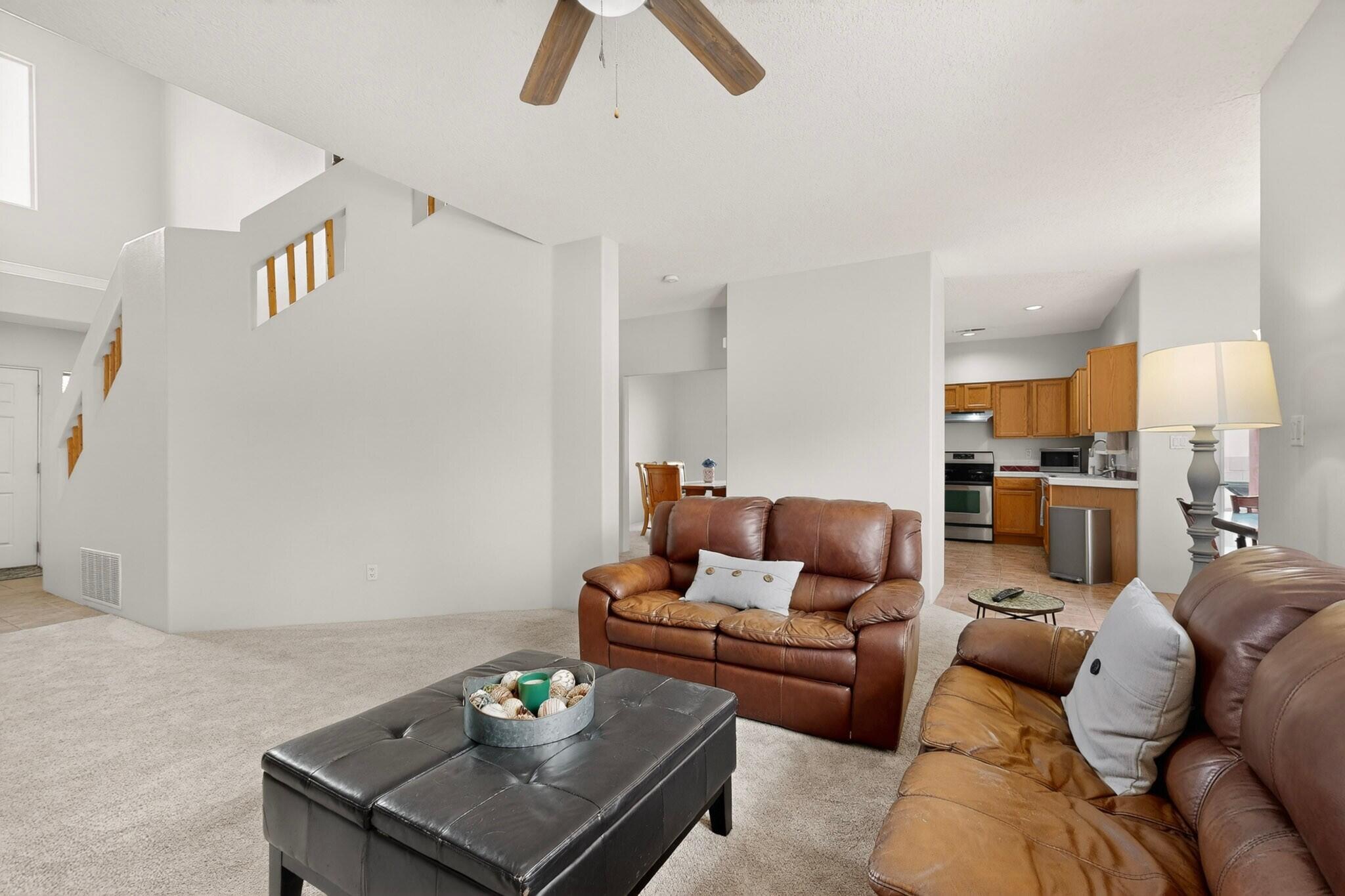 10331 Pintura Place NW