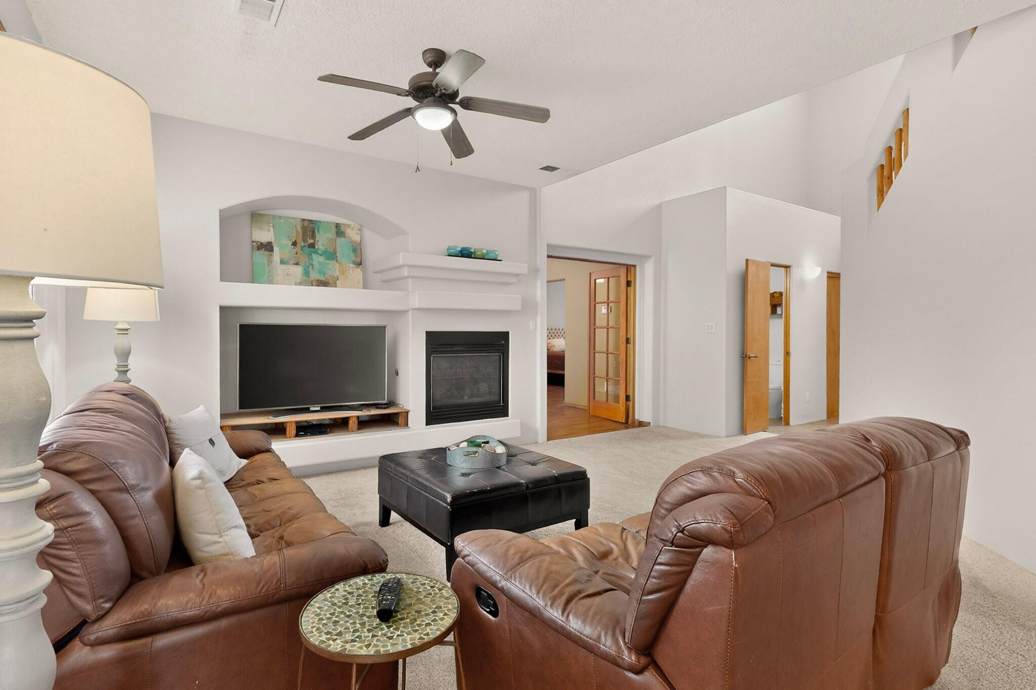 10331 Pintura Place NW