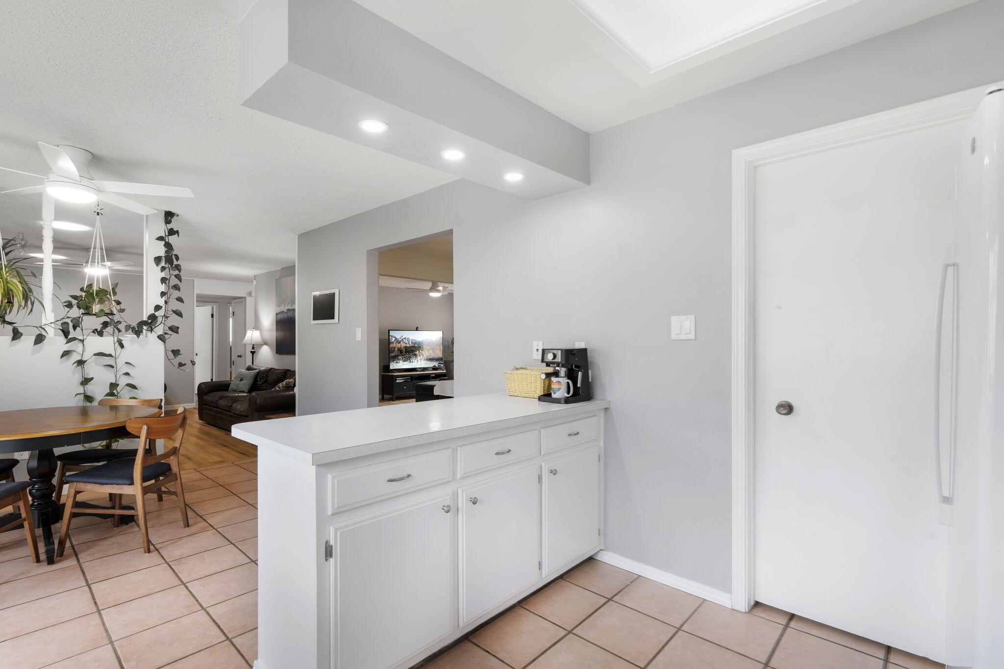 3808 La Charles Drive NE