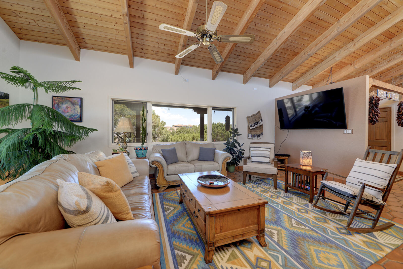 33 Yucca Lane