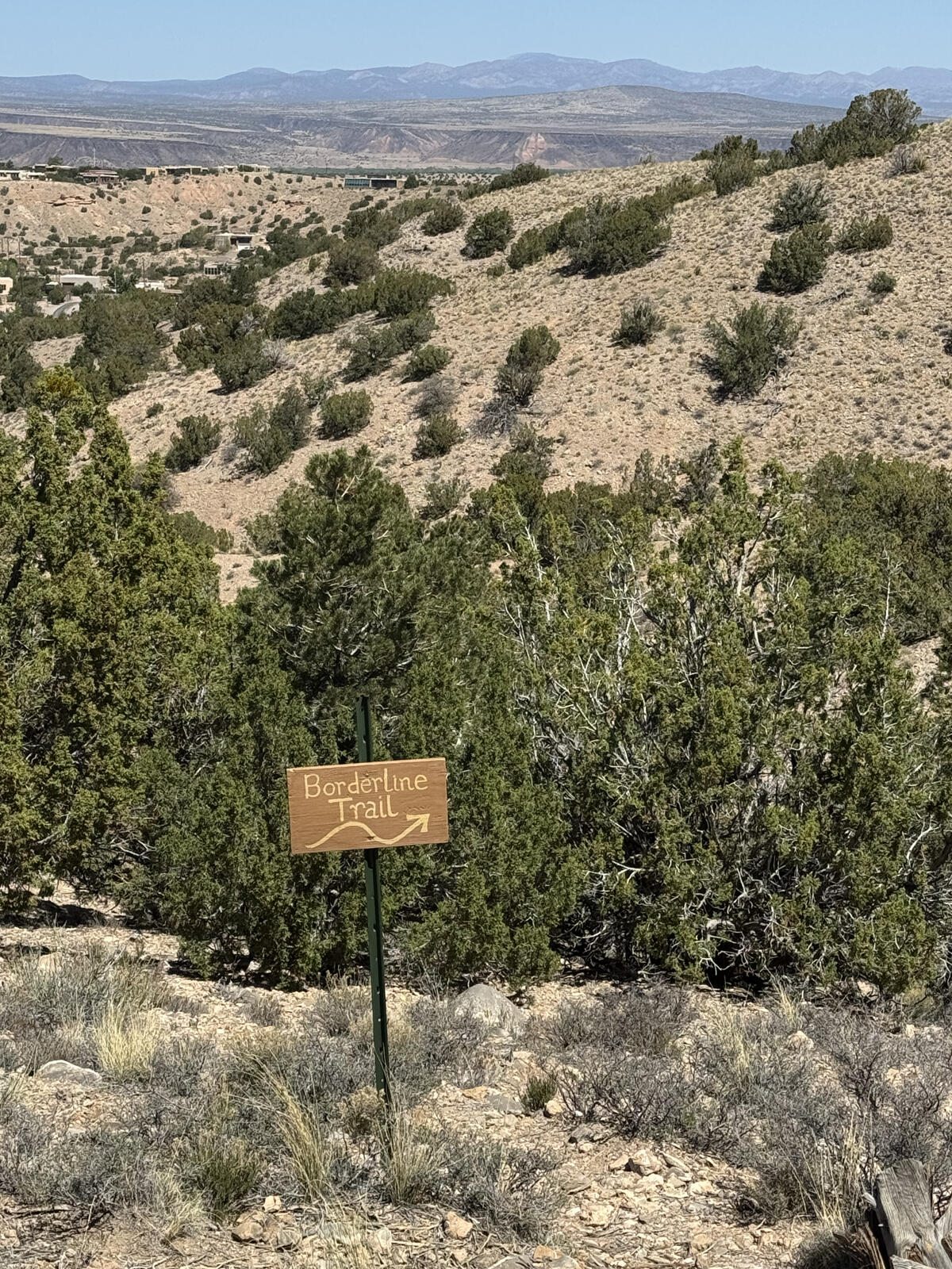33 Yucca Lane