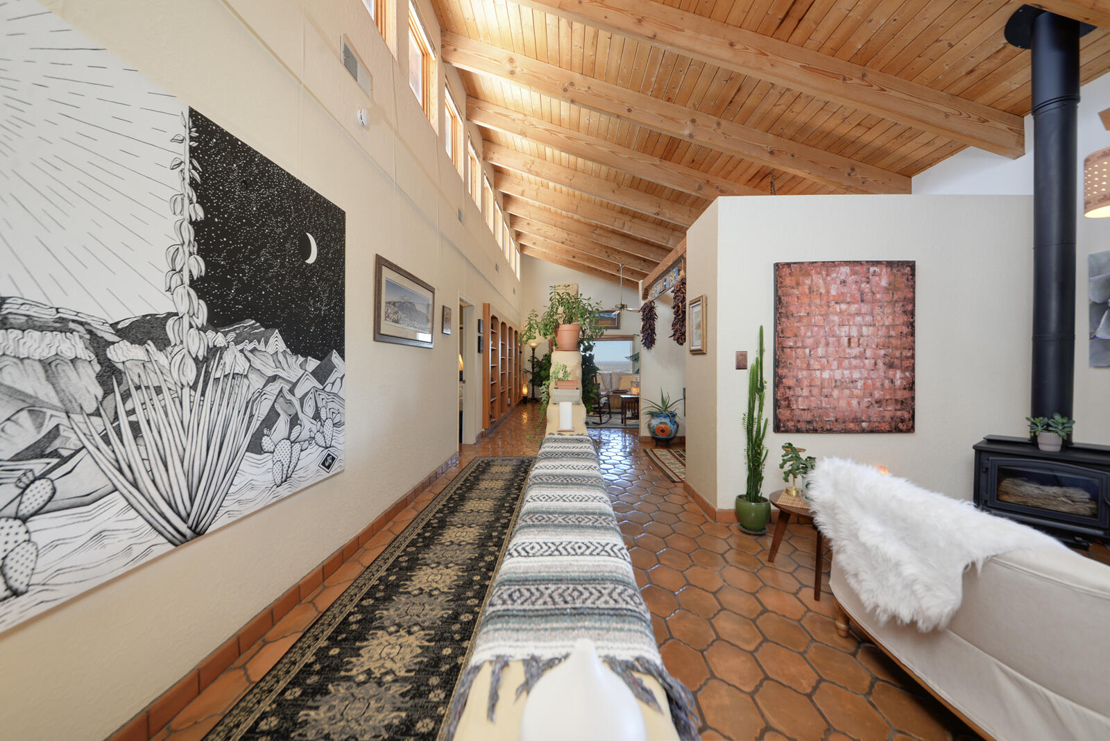 33 Yucca Lane