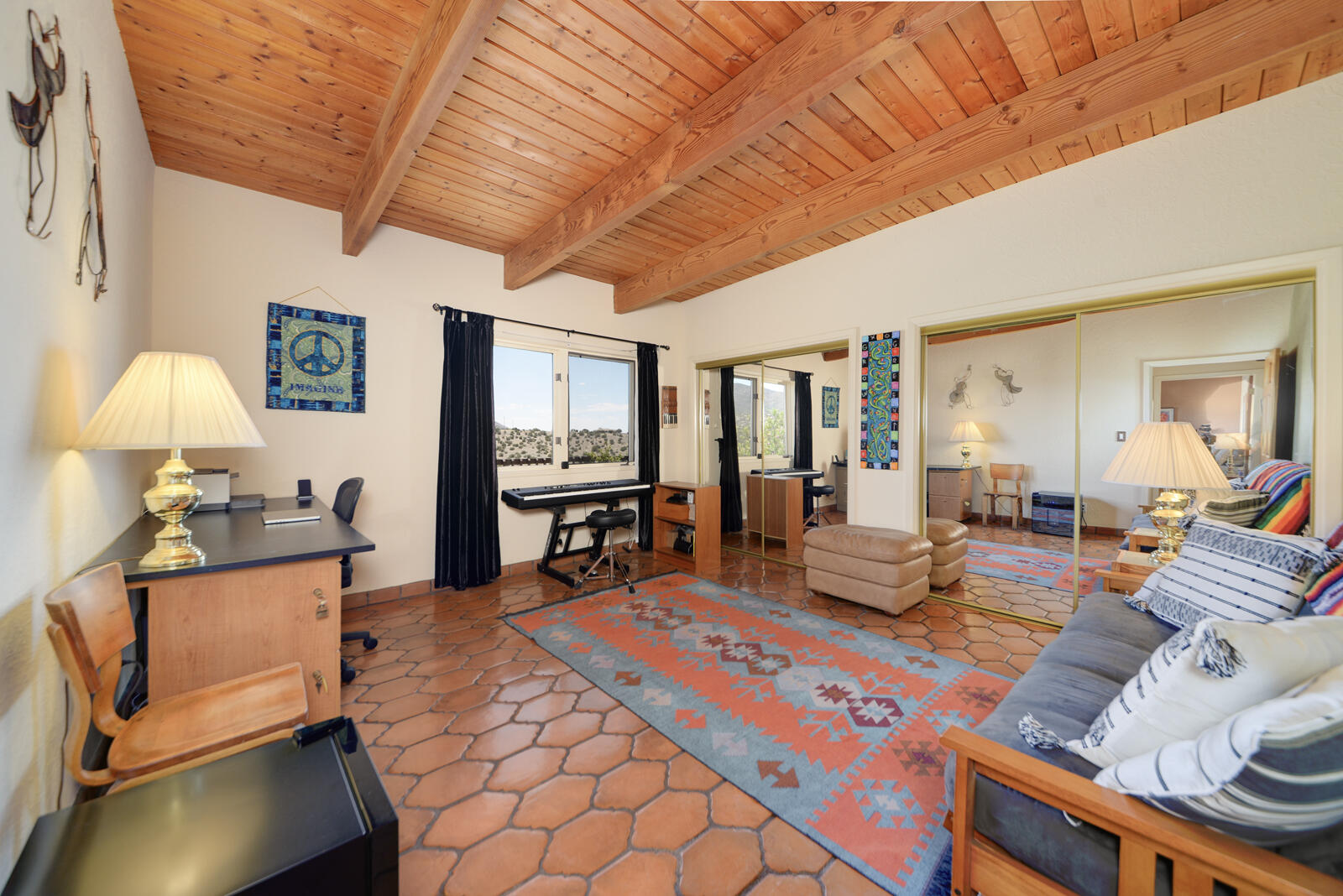 33 Yucca Lane
