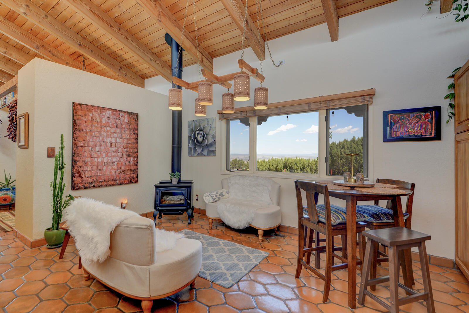 33 Yucca Lane