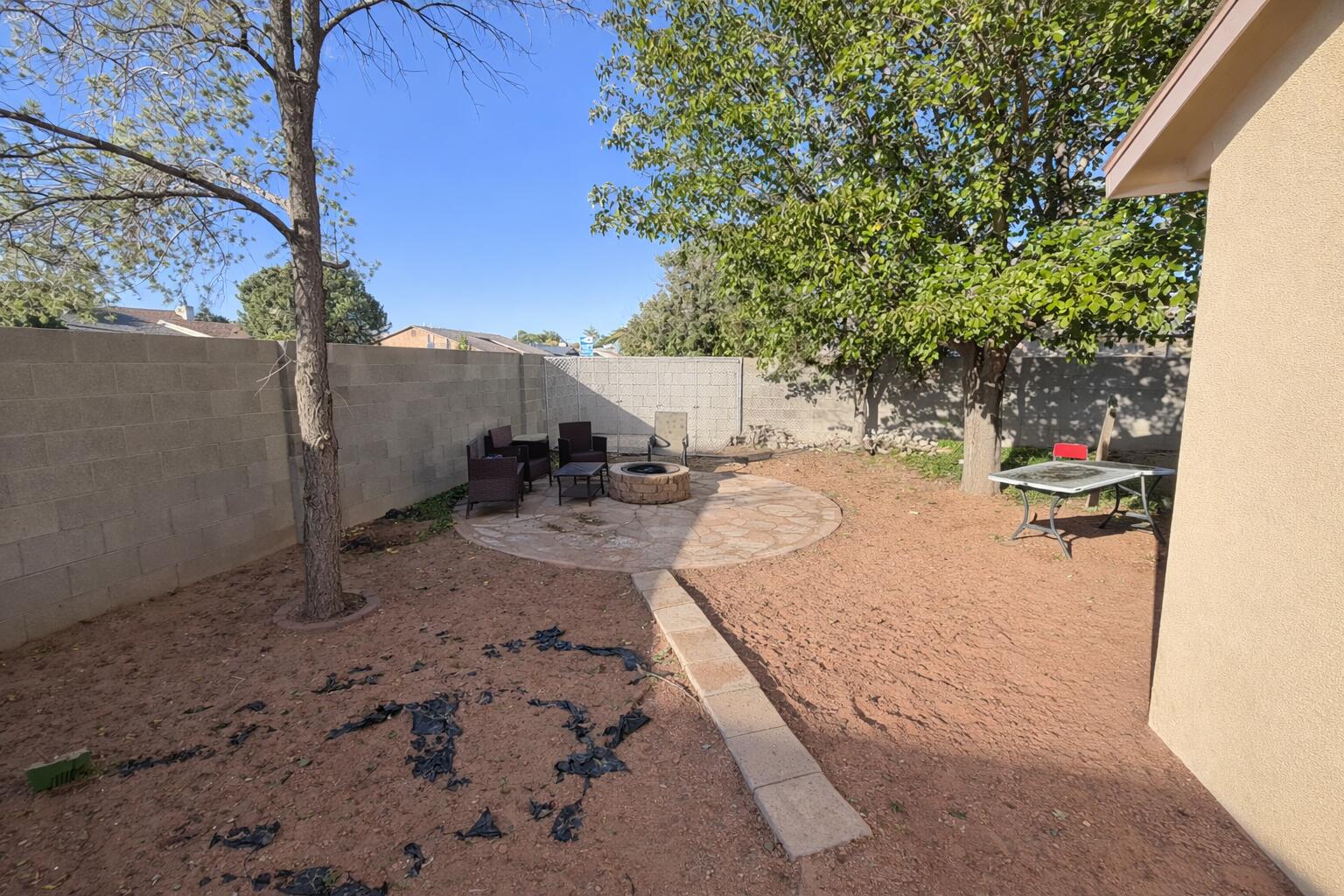 5901 Cochiti Drive NW