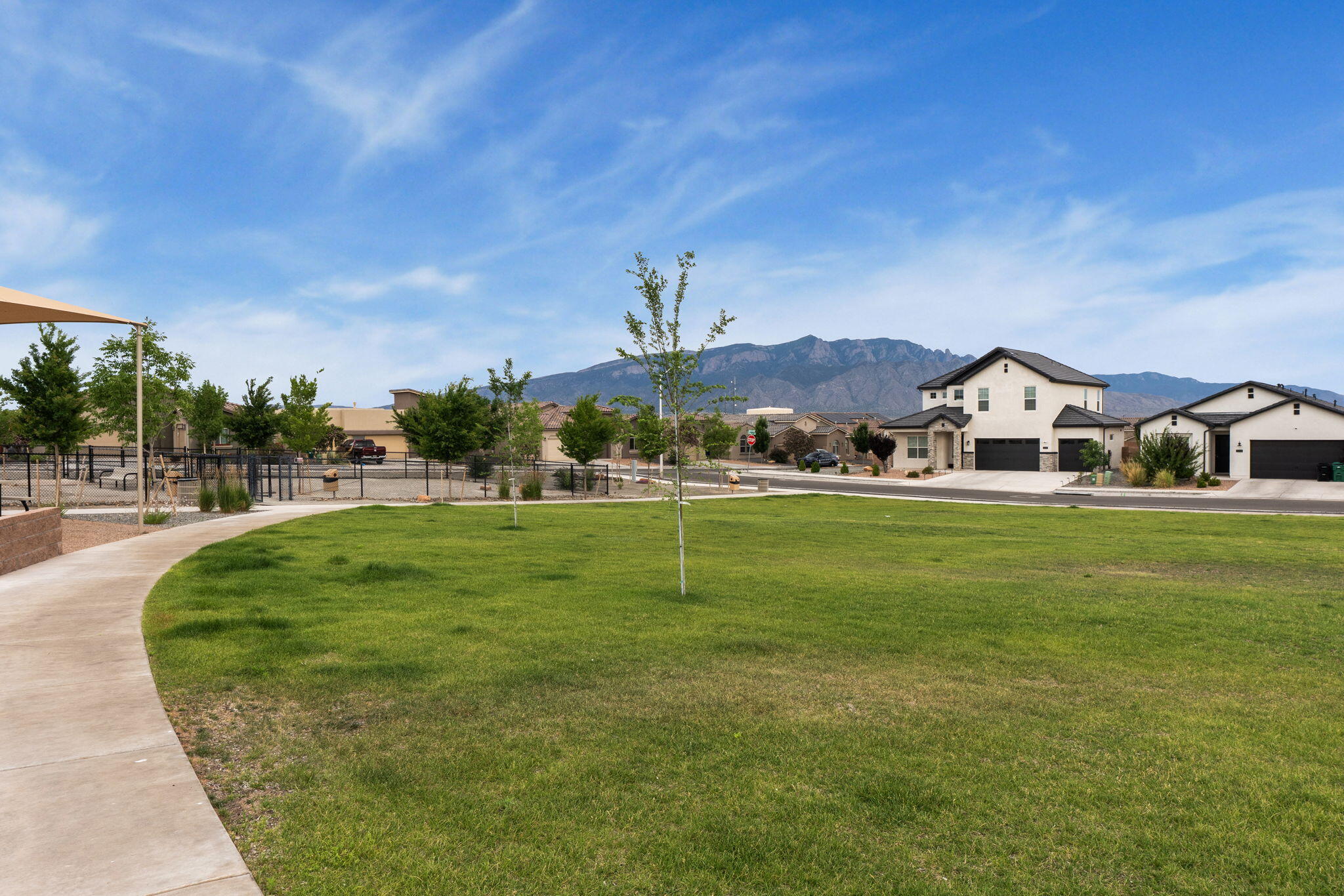 6926 Cleary Loop NE
