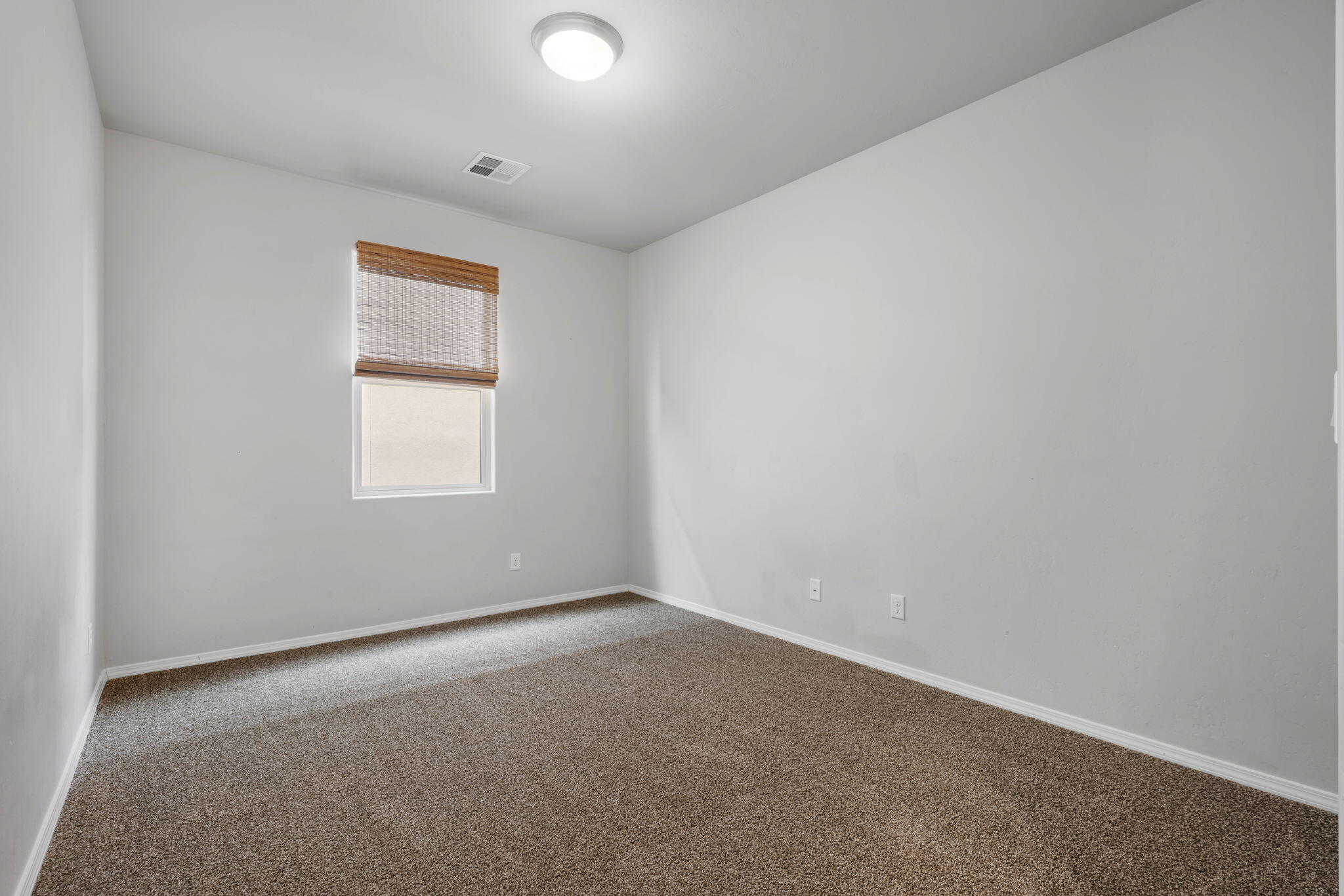 6926 Cleary Loop NE