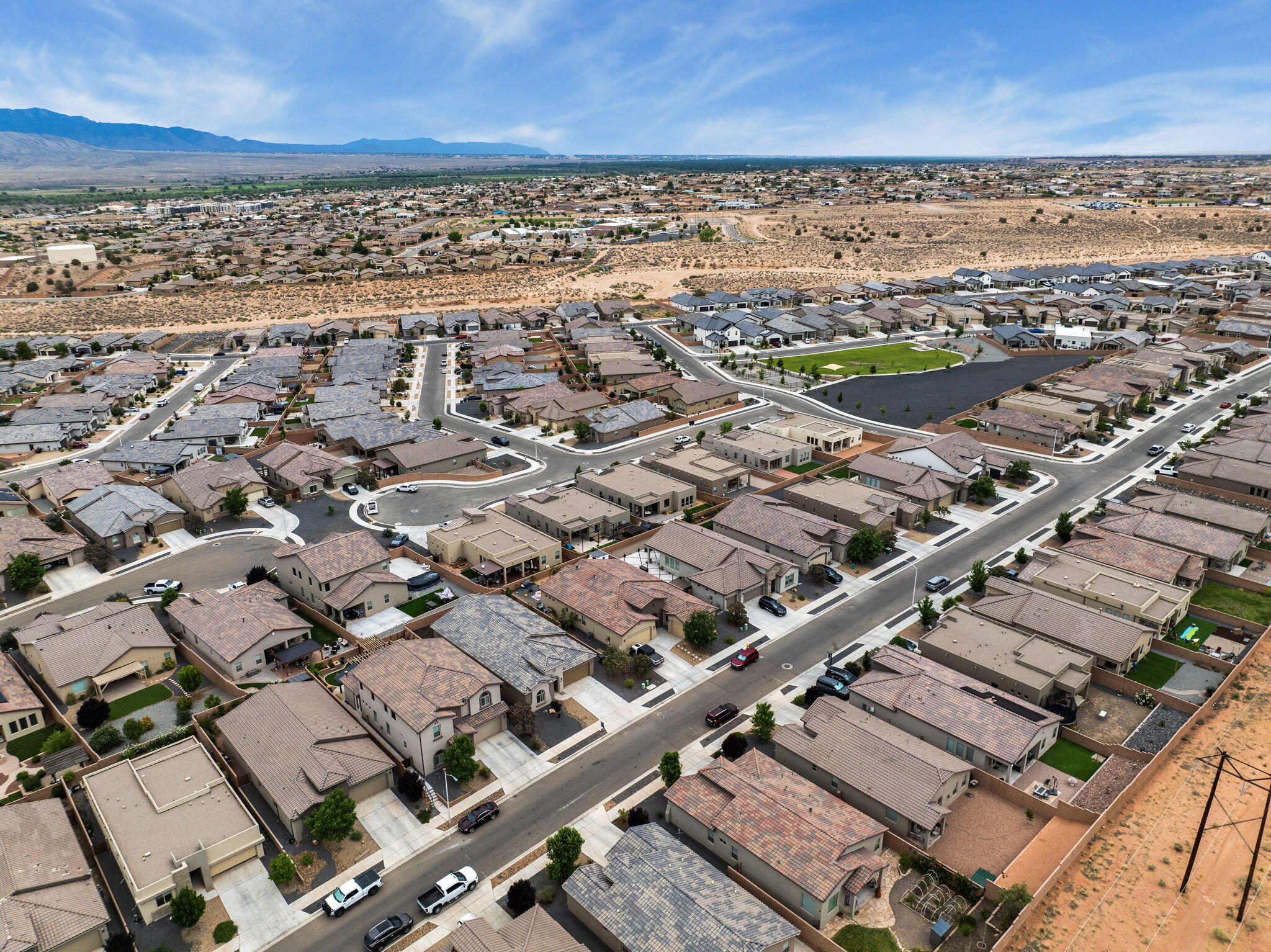 6926 Cleary Loop NE