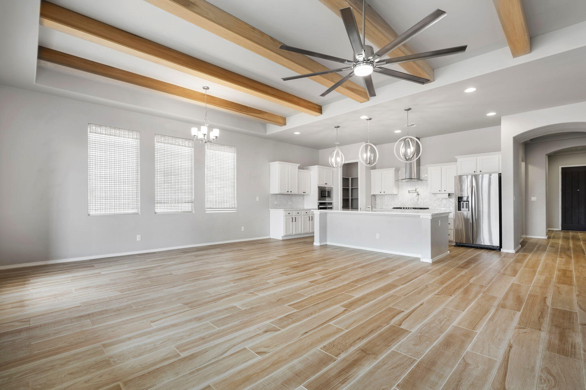 6926 Cleary Loop NE