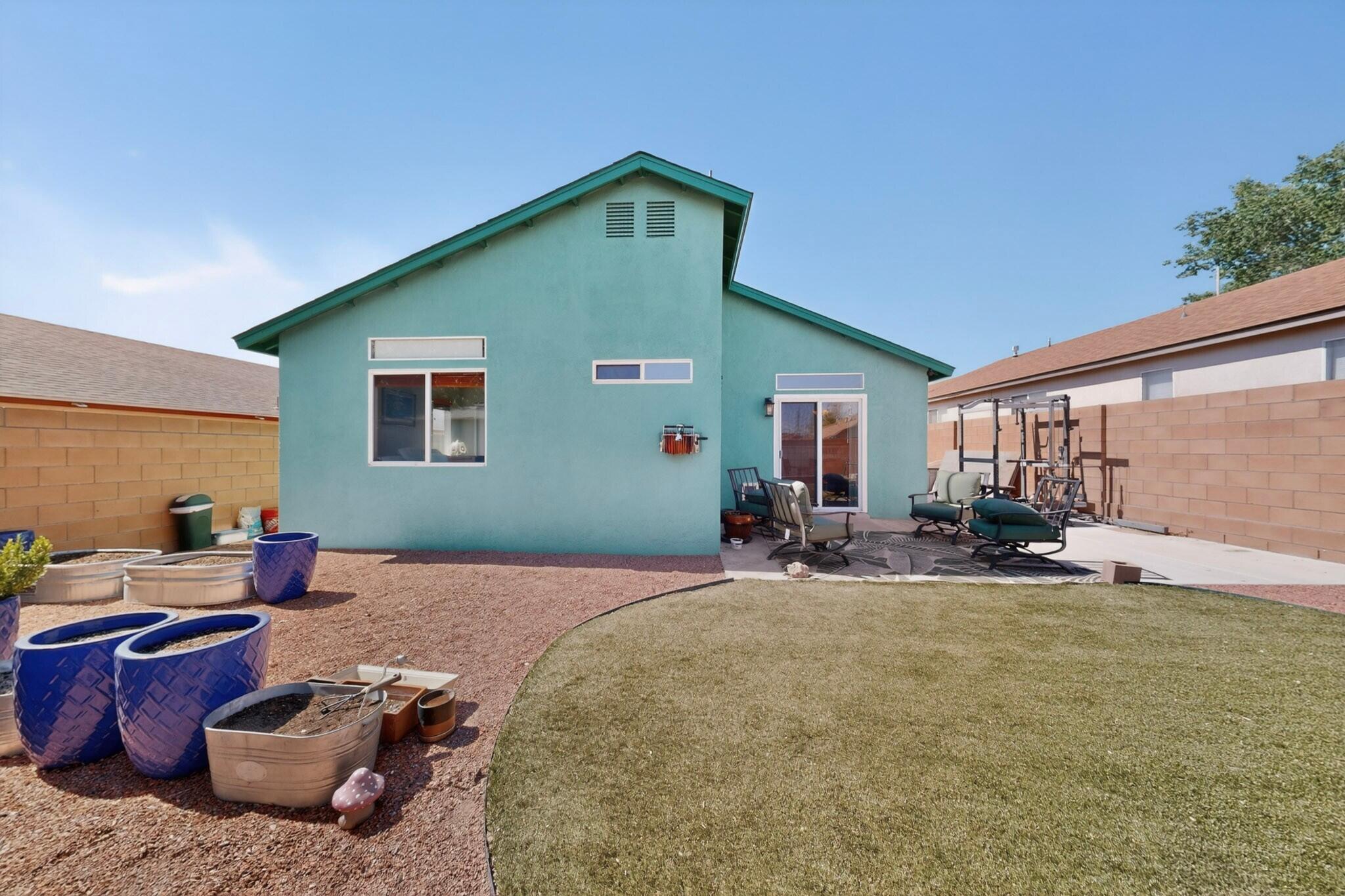 5947 Canis Avenue NW