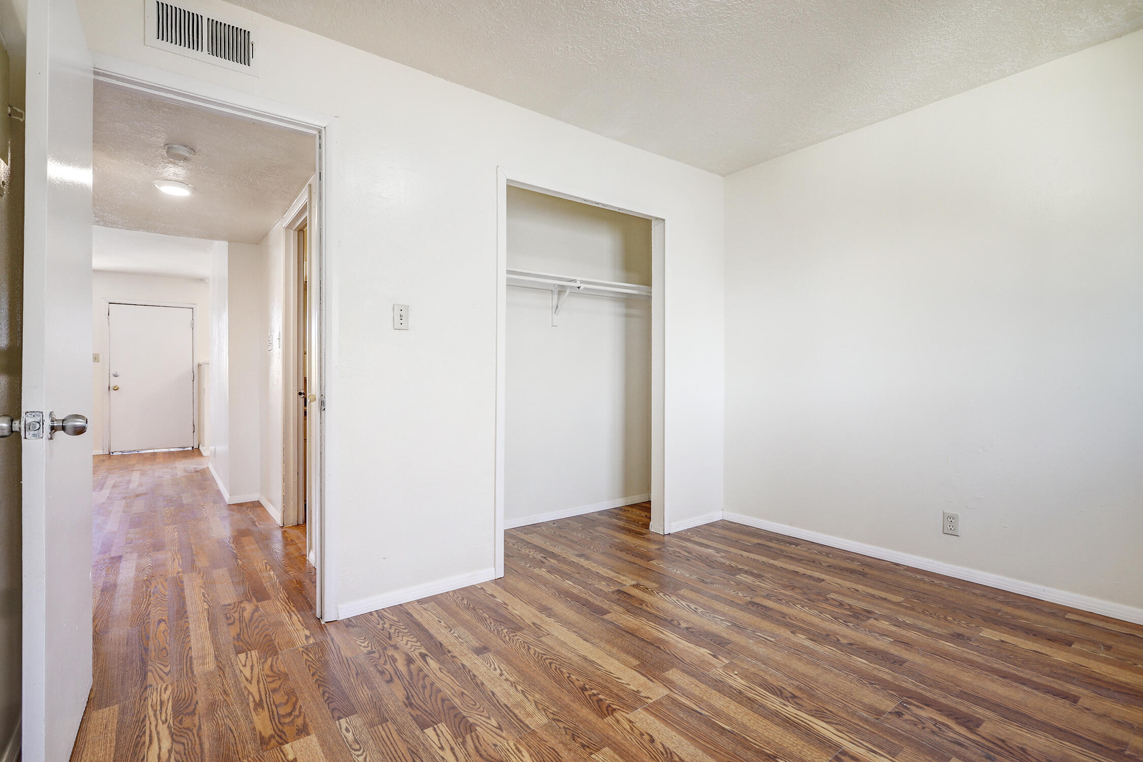 205 Alvarado Drive NE