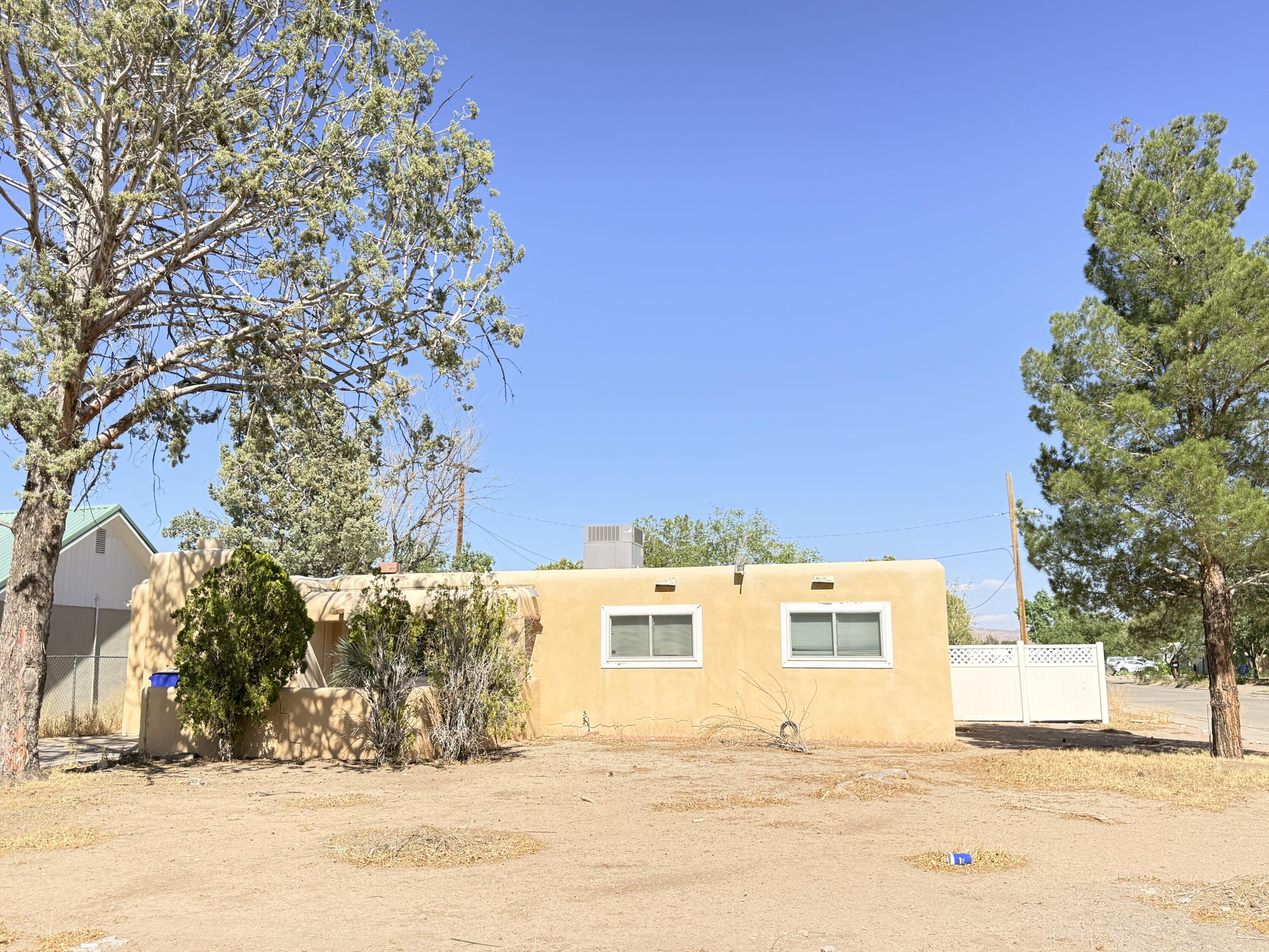 700 Liles Street
