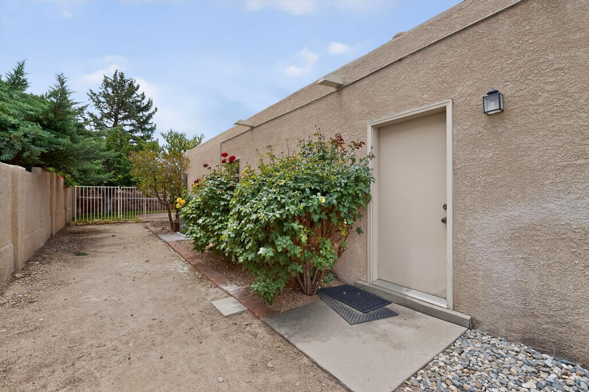 1224 Sierra Larga Drive NE