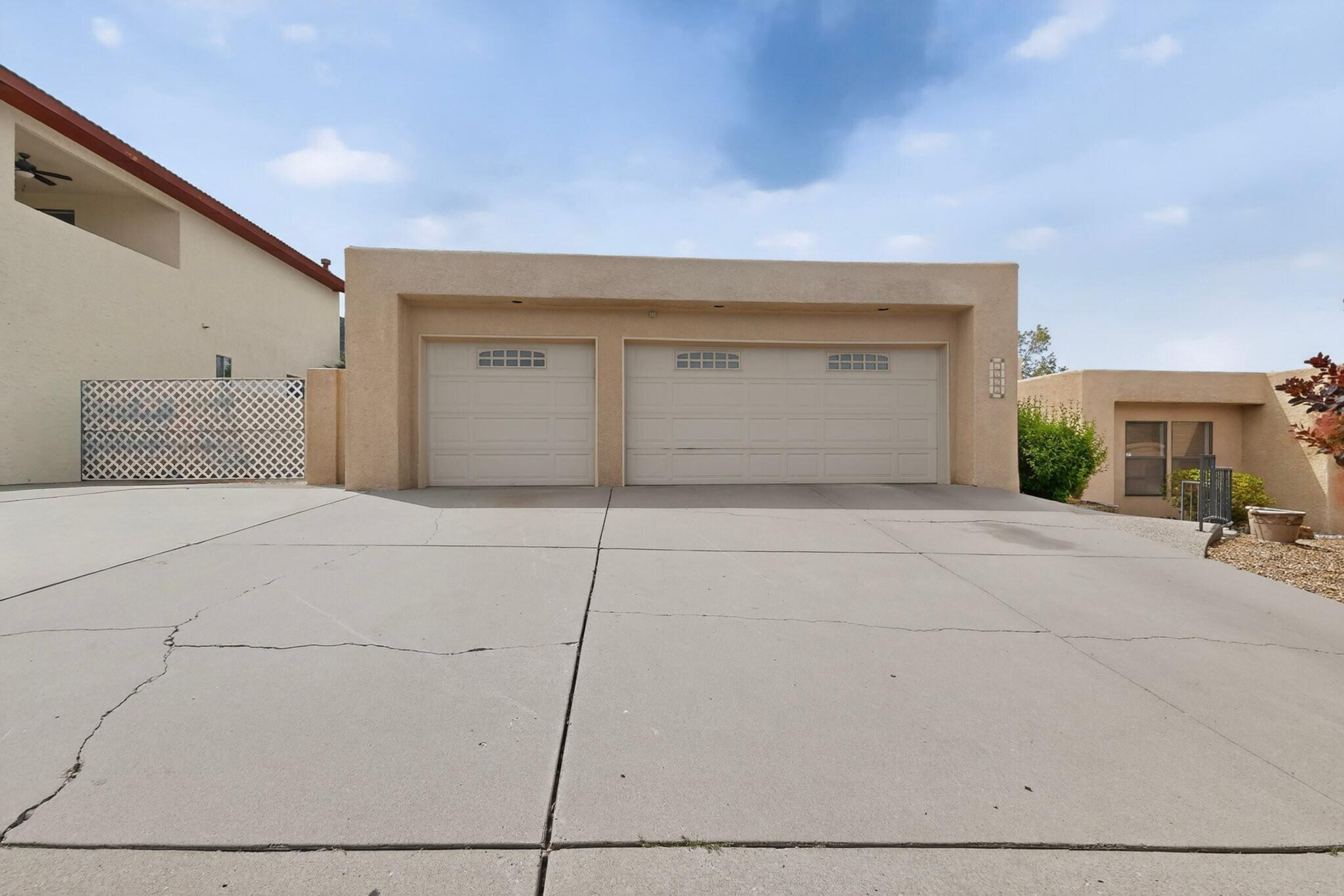 1224 Sierra Larga Drive NE