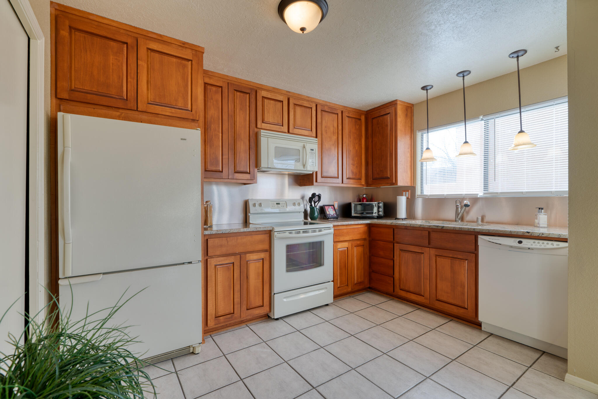 10277 Las Casitas Court NE