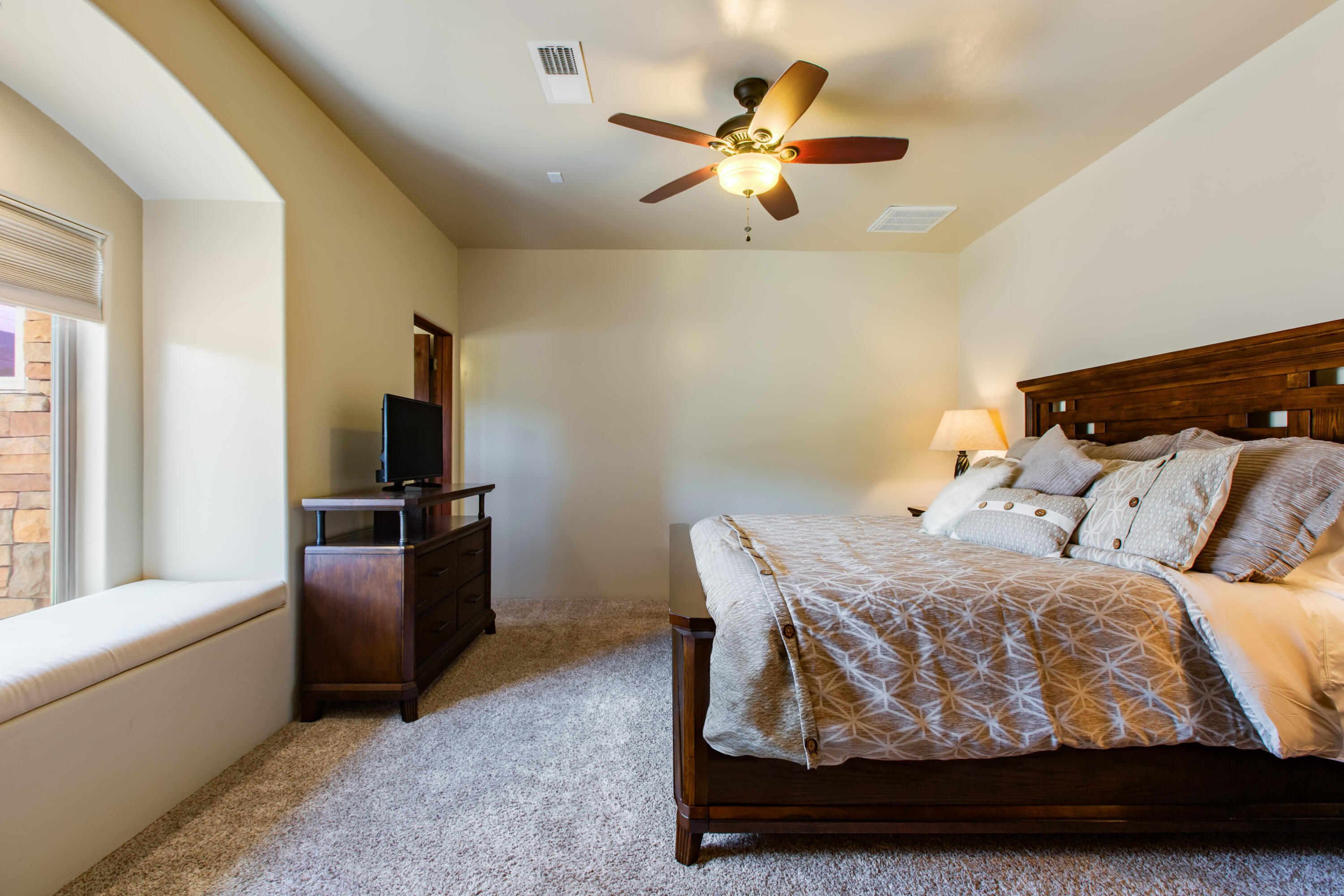 12201 Santa Monica Drive NE