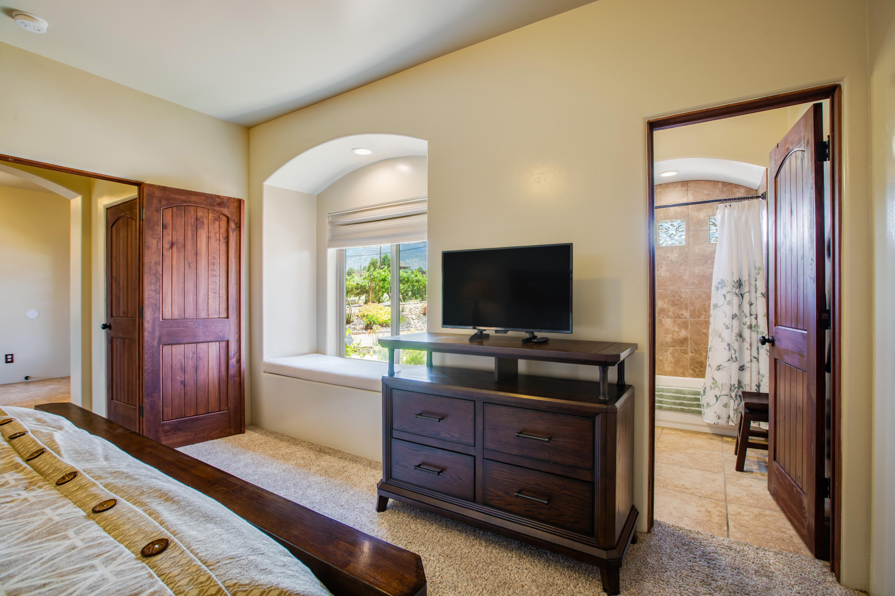 12201 Santa Monica Drive NE