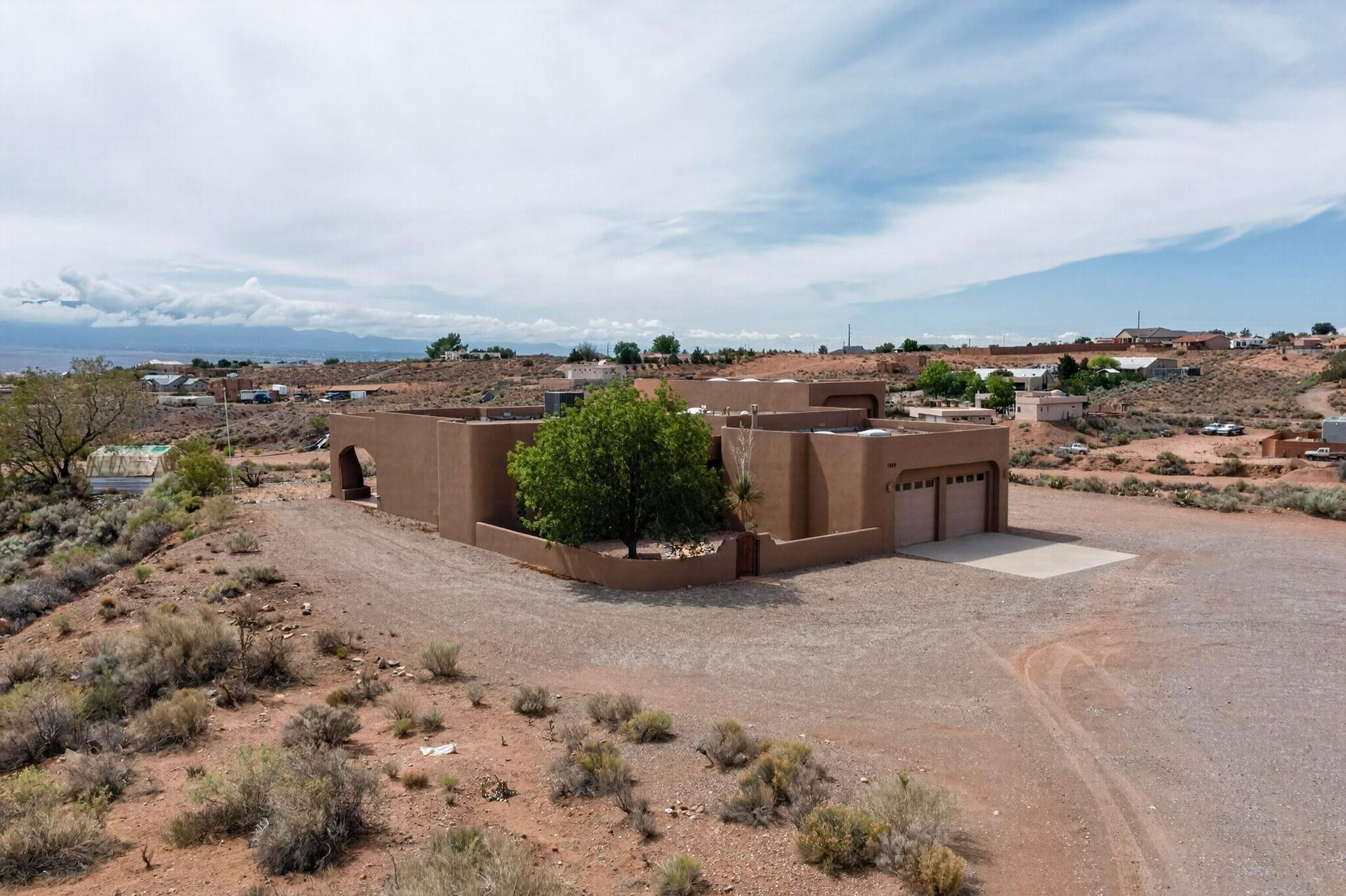 1480 Nez Perce Loop NE