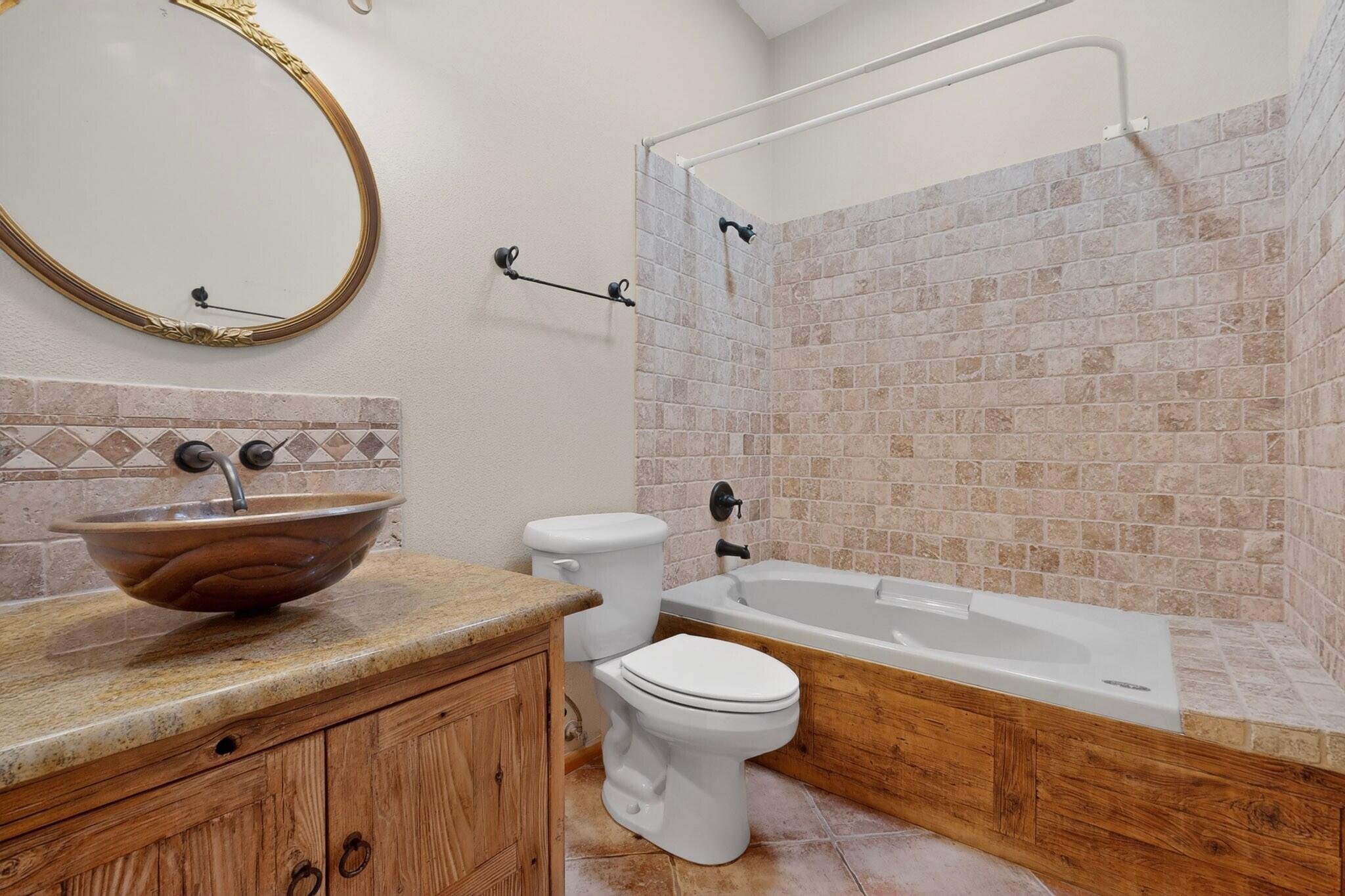 1480 Nez Perce Loop NE