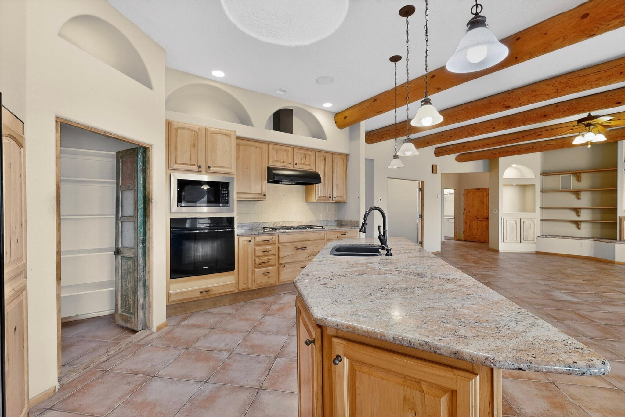 1480 Nez Perce Loop NE
