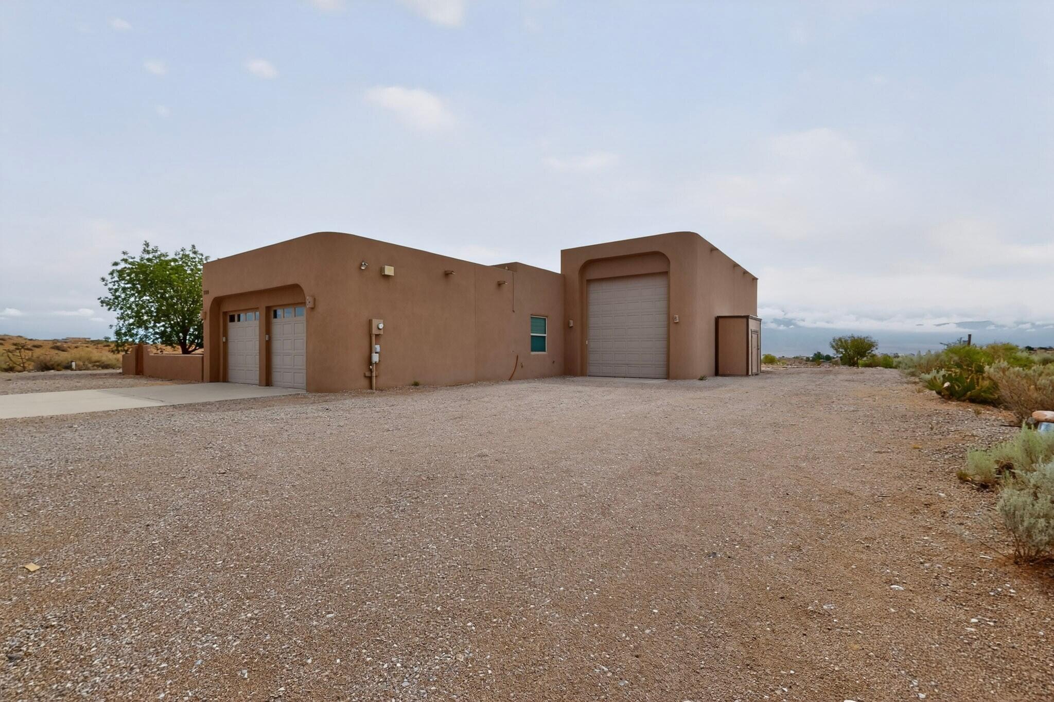 1480 Nez Perce Loop NE