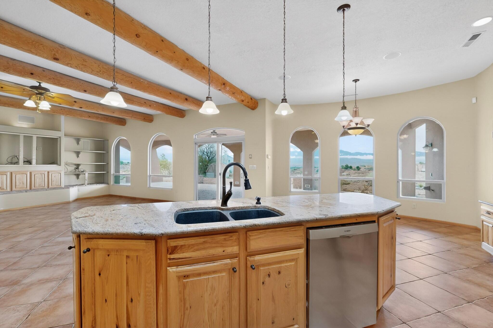 1480 Nez Perce Loop NE