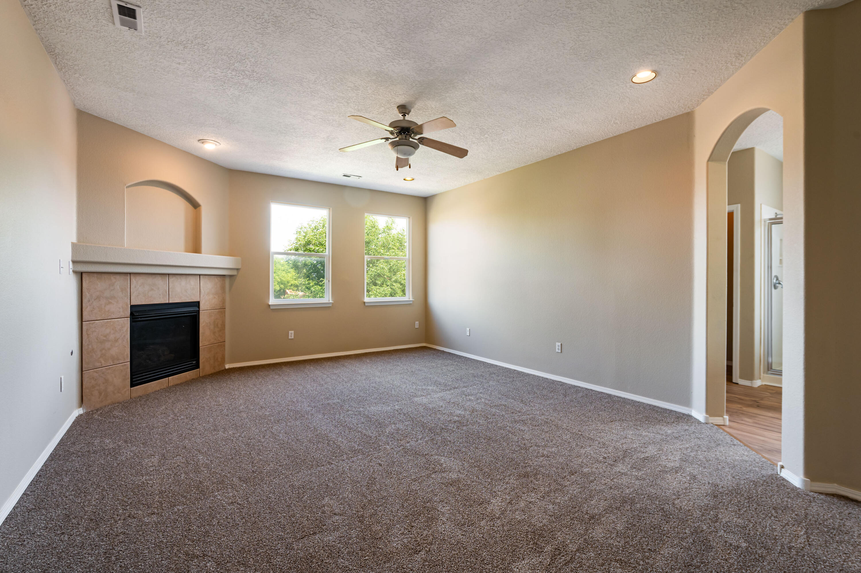 1608 Veridian Drive SE