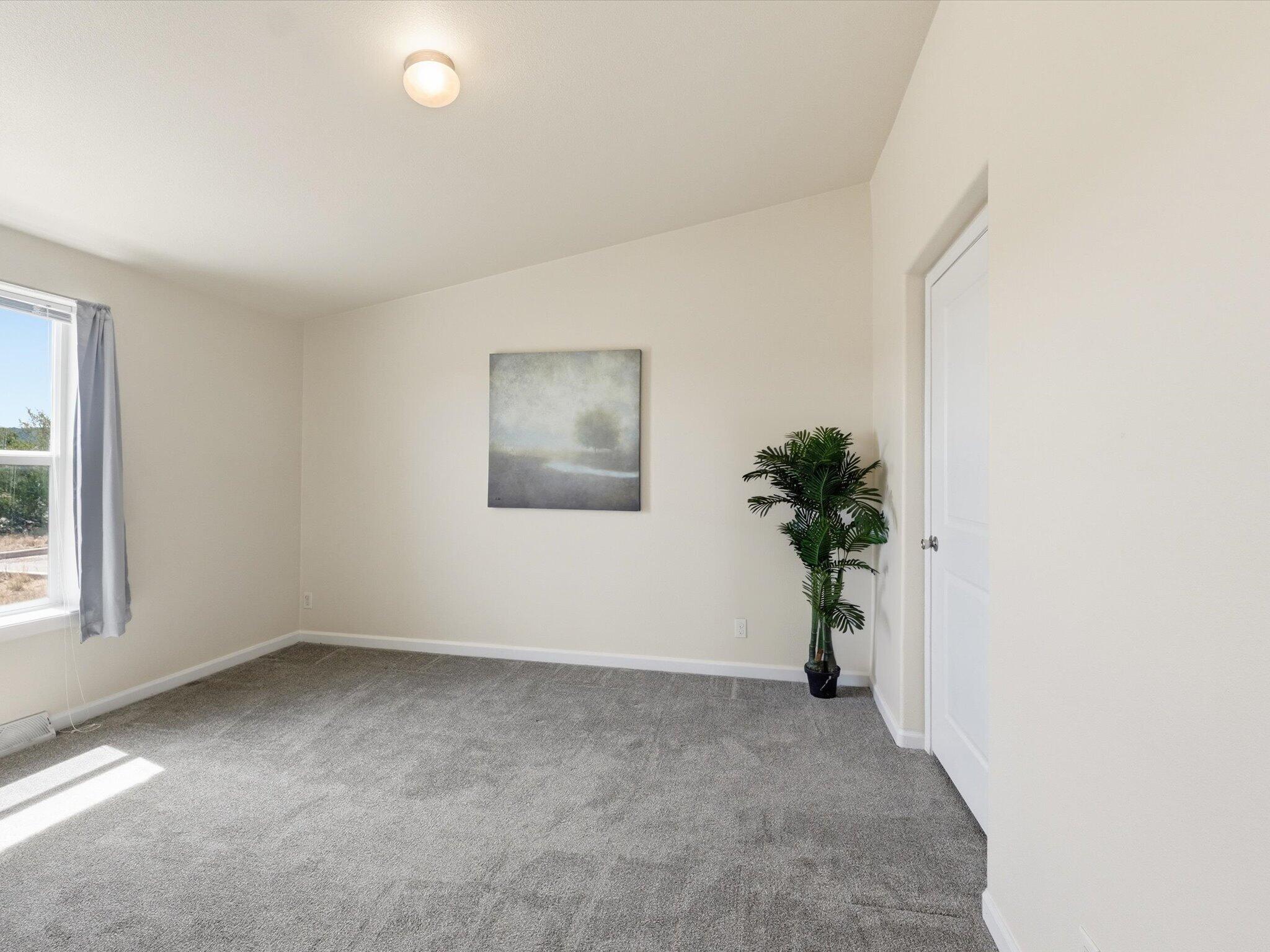 15 Reubens Lane