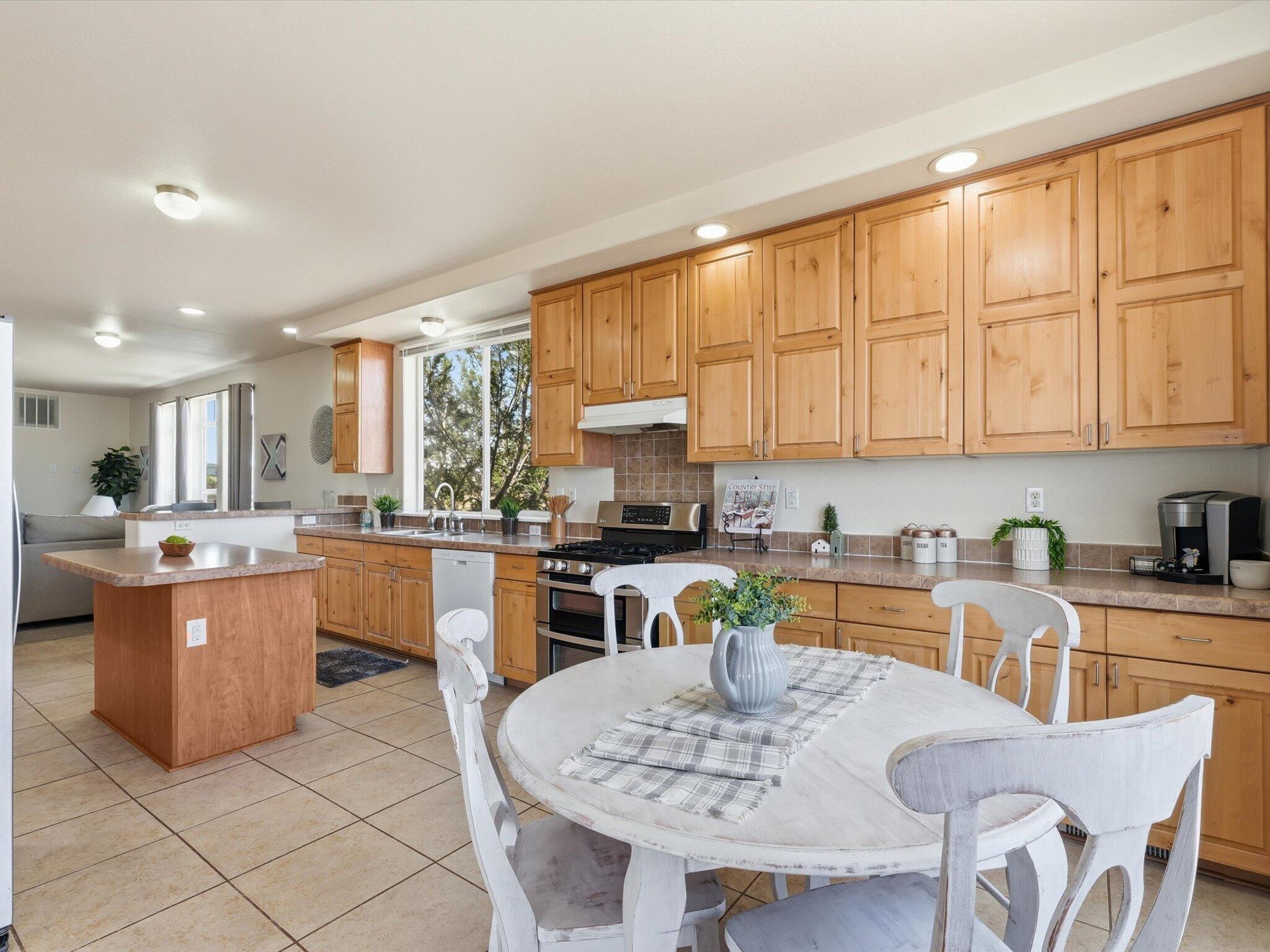 15 Reubens Lane