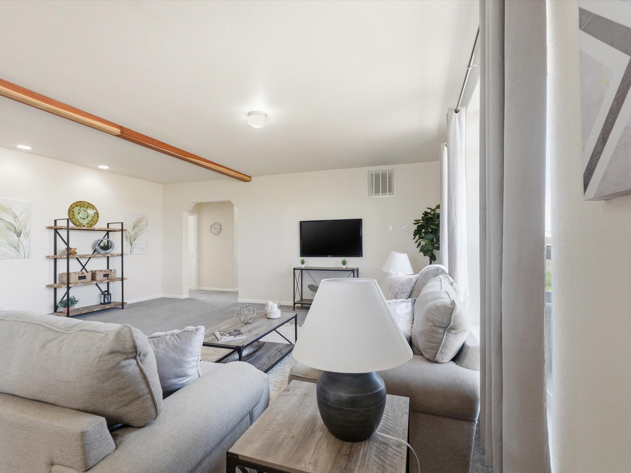 15 Reubens Lane