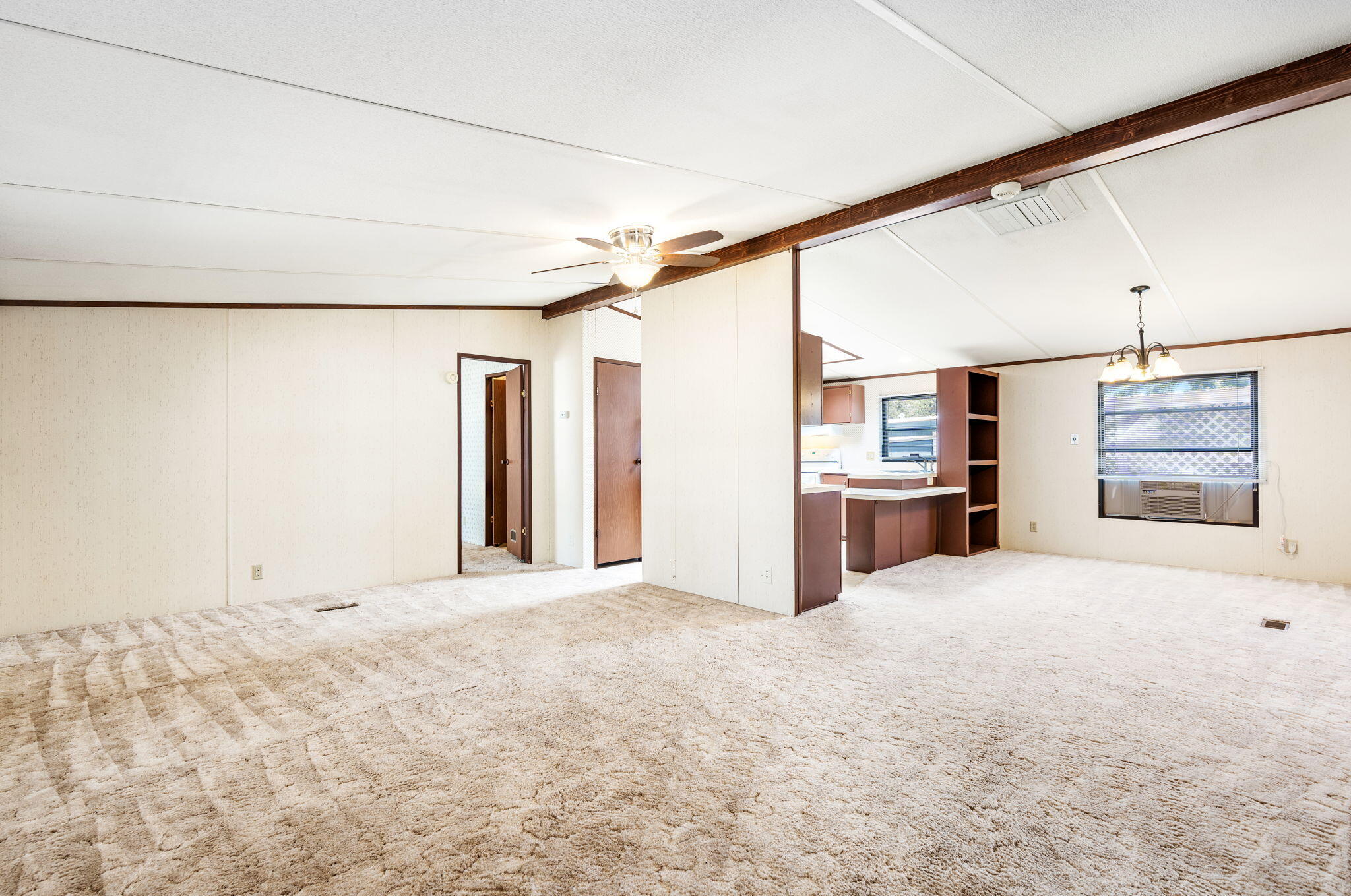 400 Del Rey Court SE