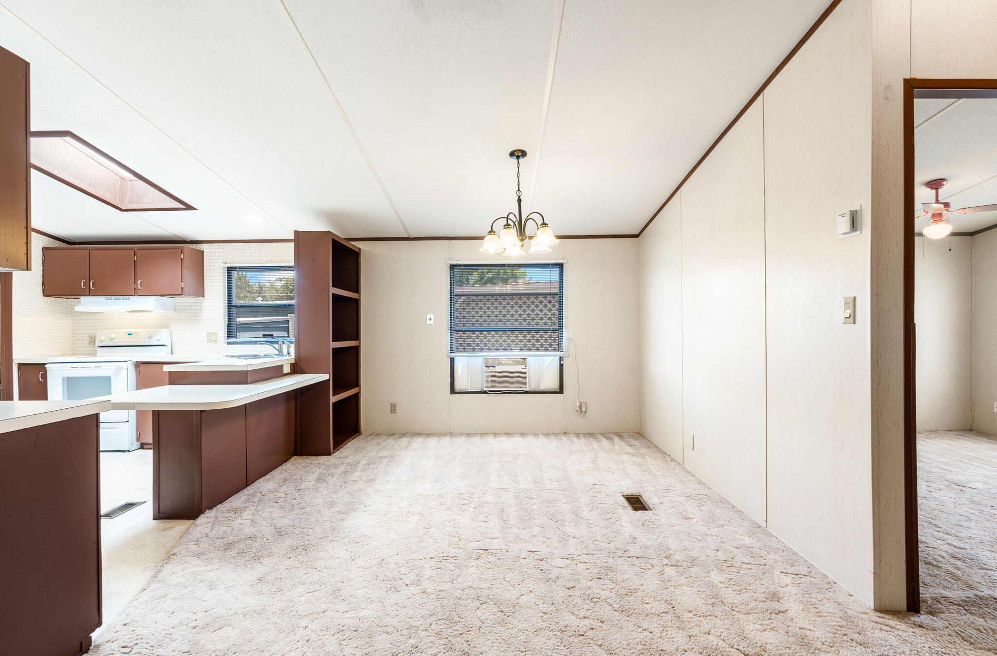 400 Del Rey Court SE