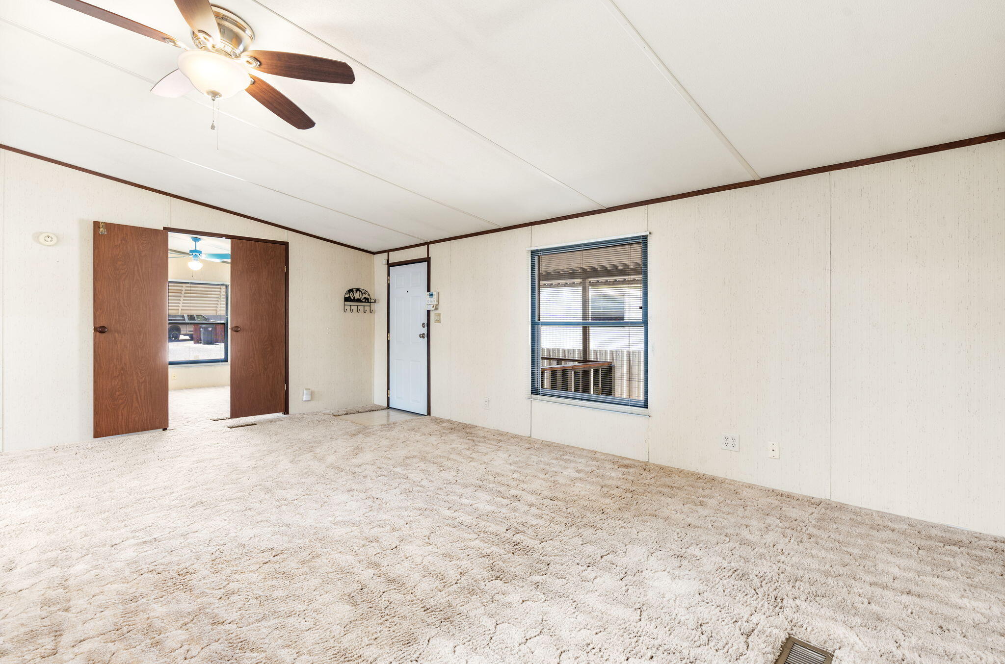 400 Del Rey Court SE