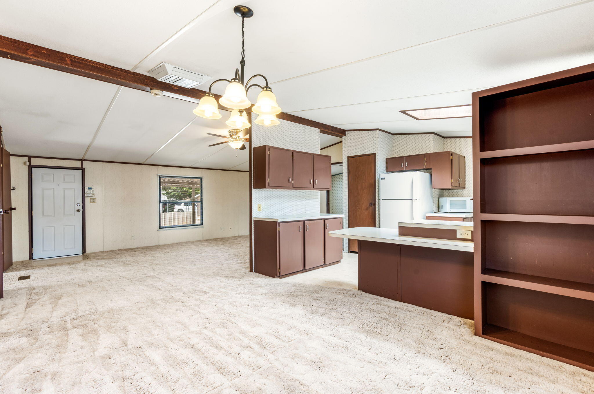 400 Del Rey Court SE