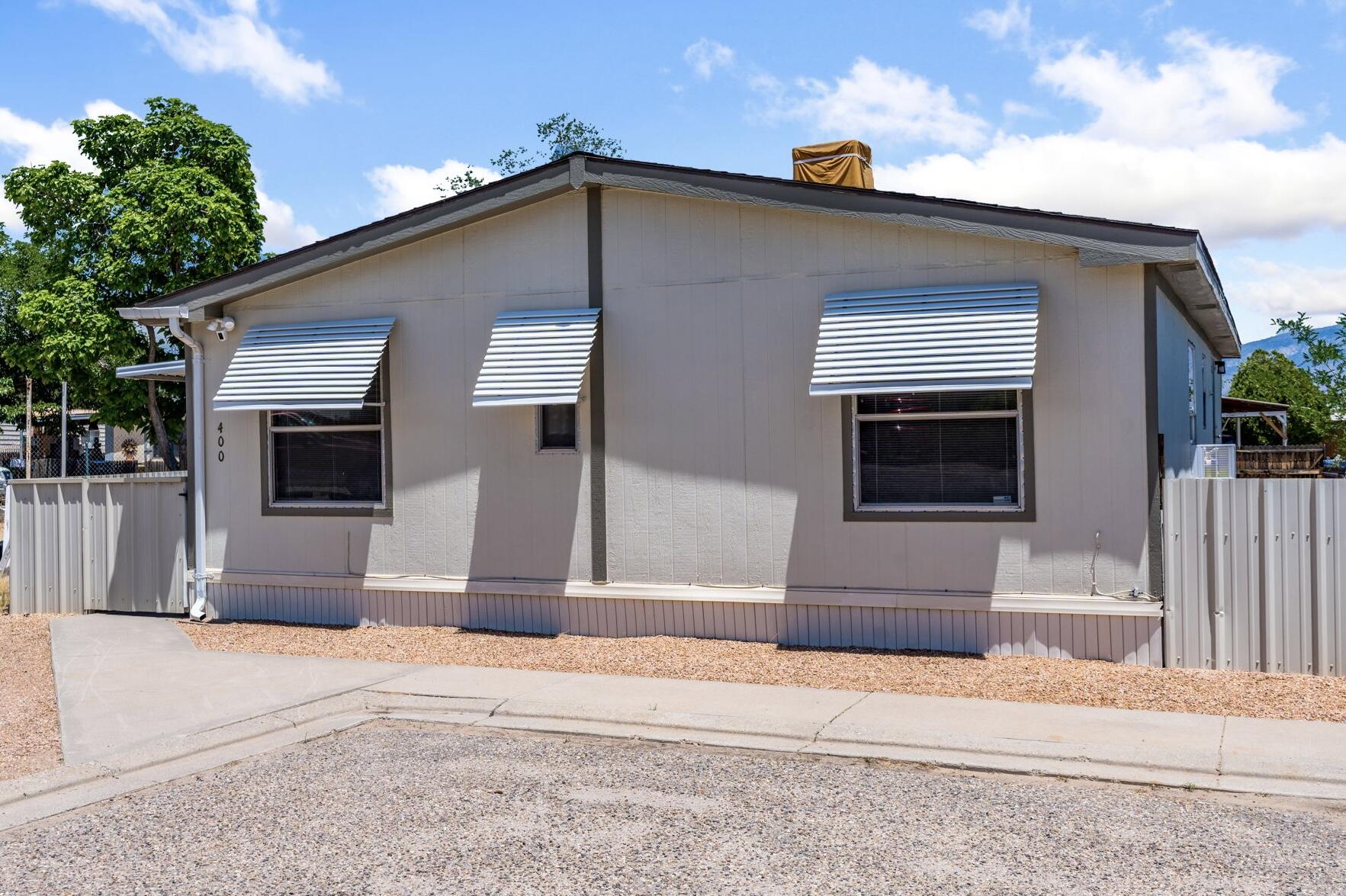 400 Del Rey Court SE