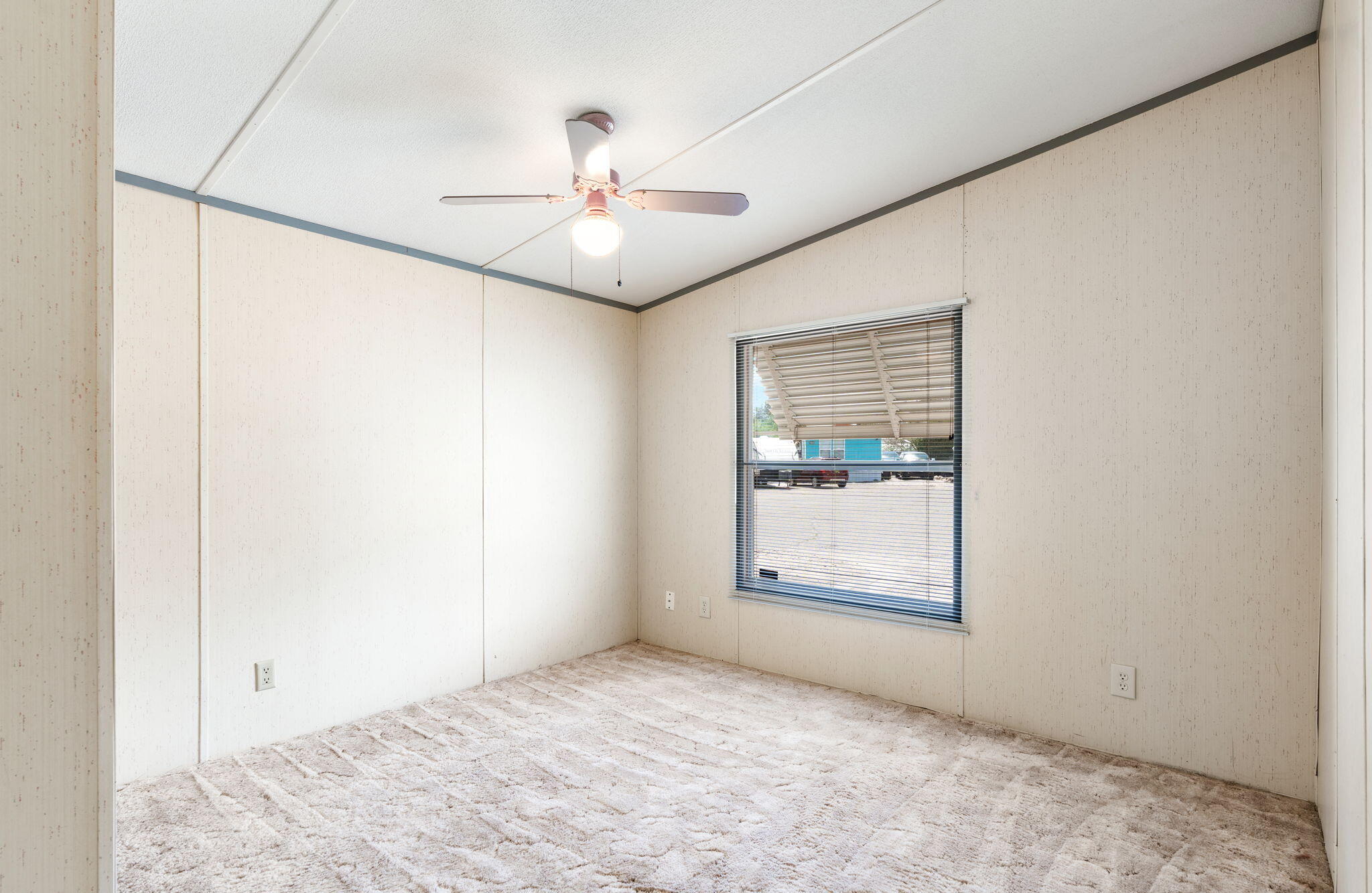 400 Del Rey Court SE