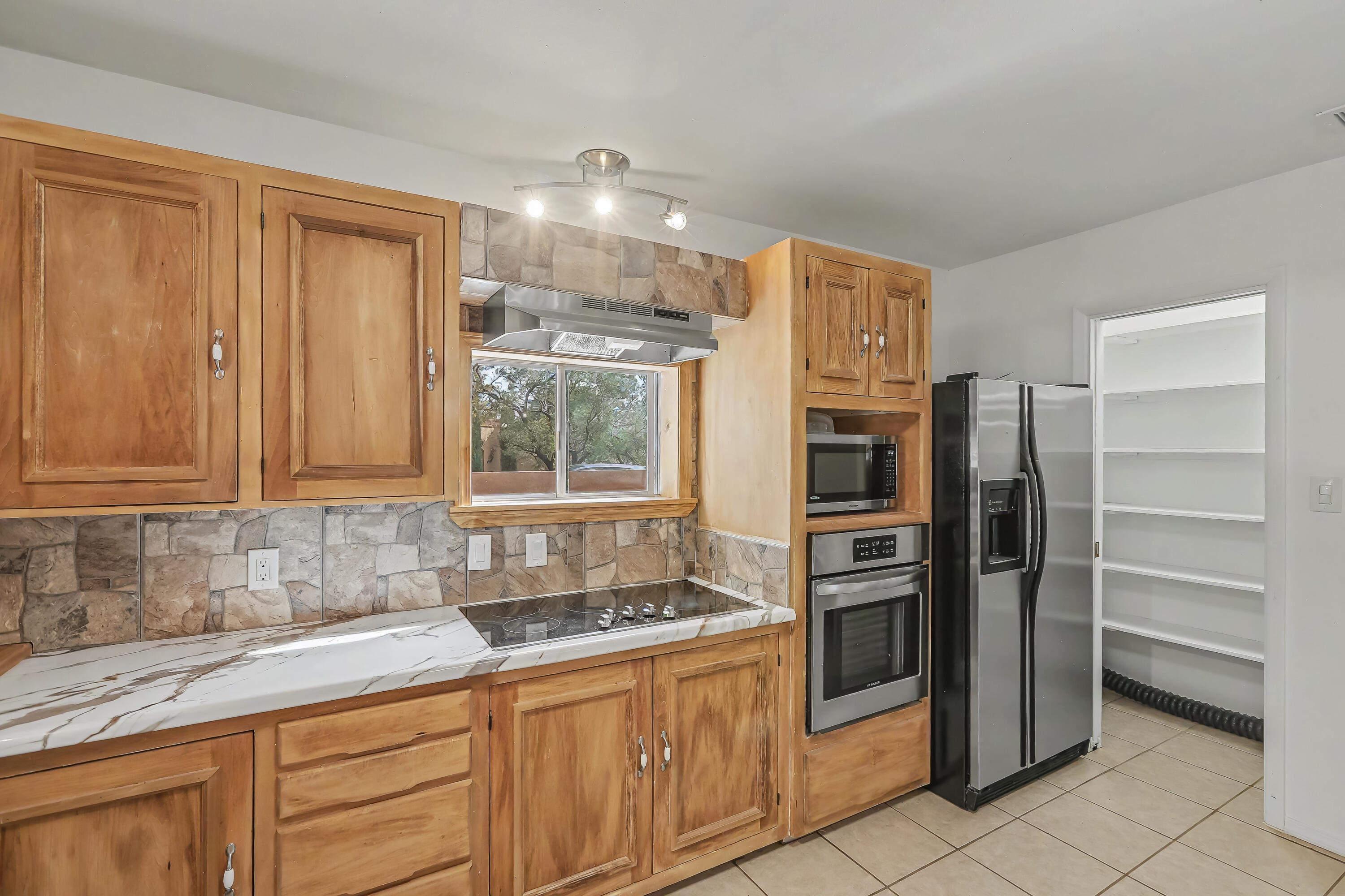 808 Villa Verde Drive SE