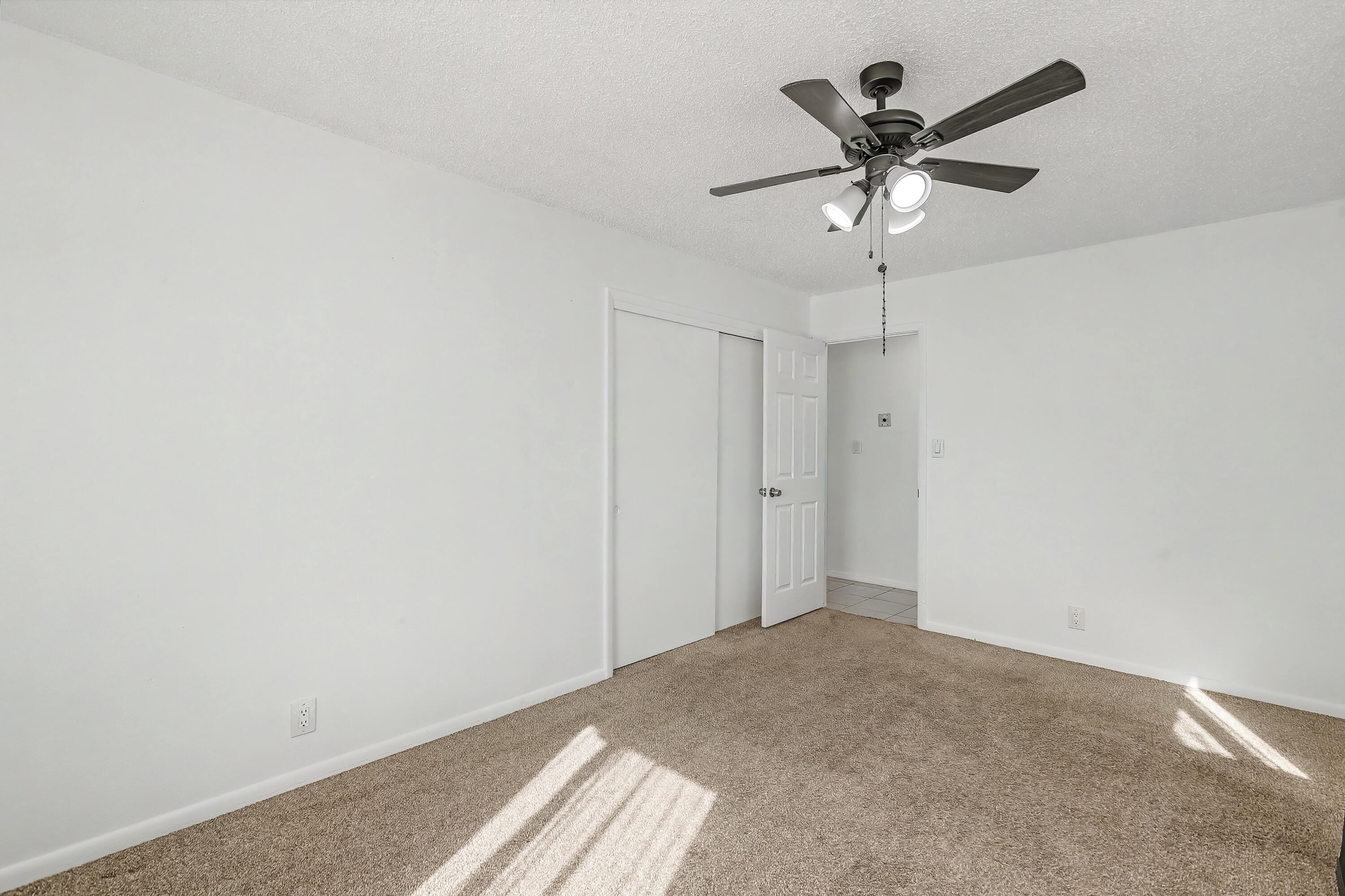 808 Villa Verde Drive SE
